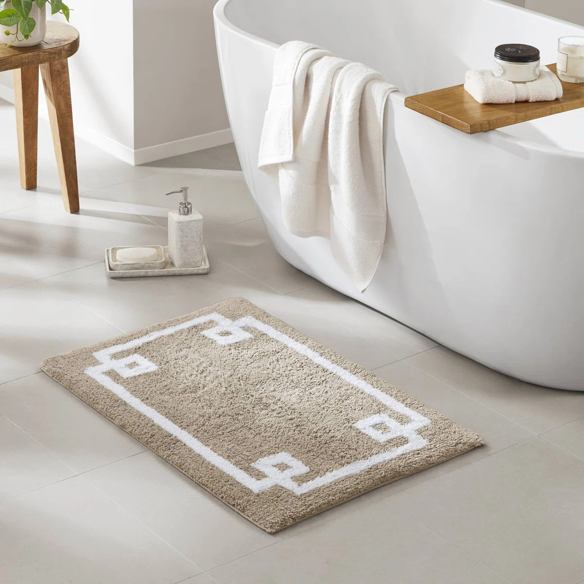 Evan 100% Cotton Tufted Bath Rug with Non-Slip Backing | Wayfair North America