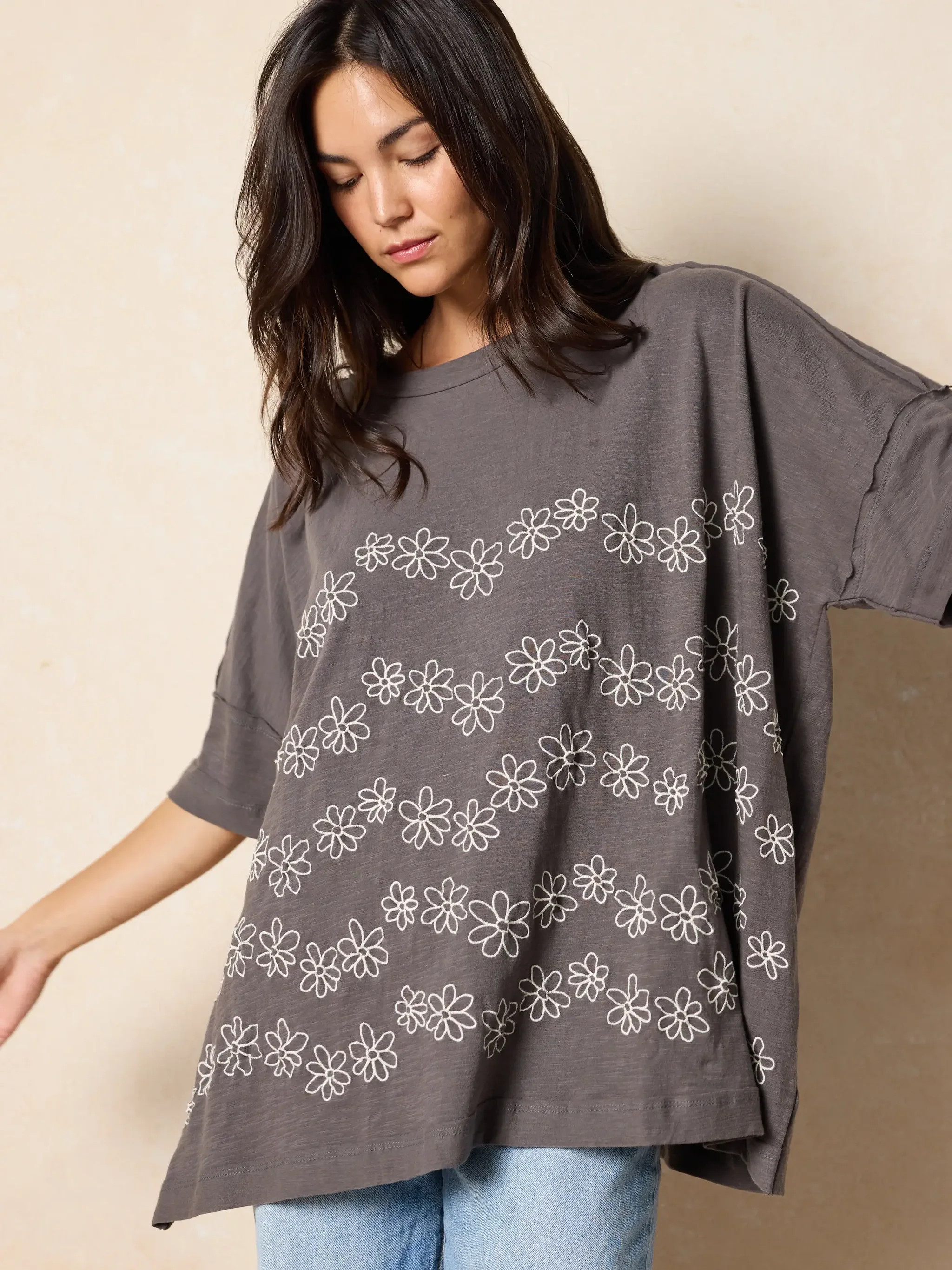 Embroidered Oversized Cotton Tee | Natural Life