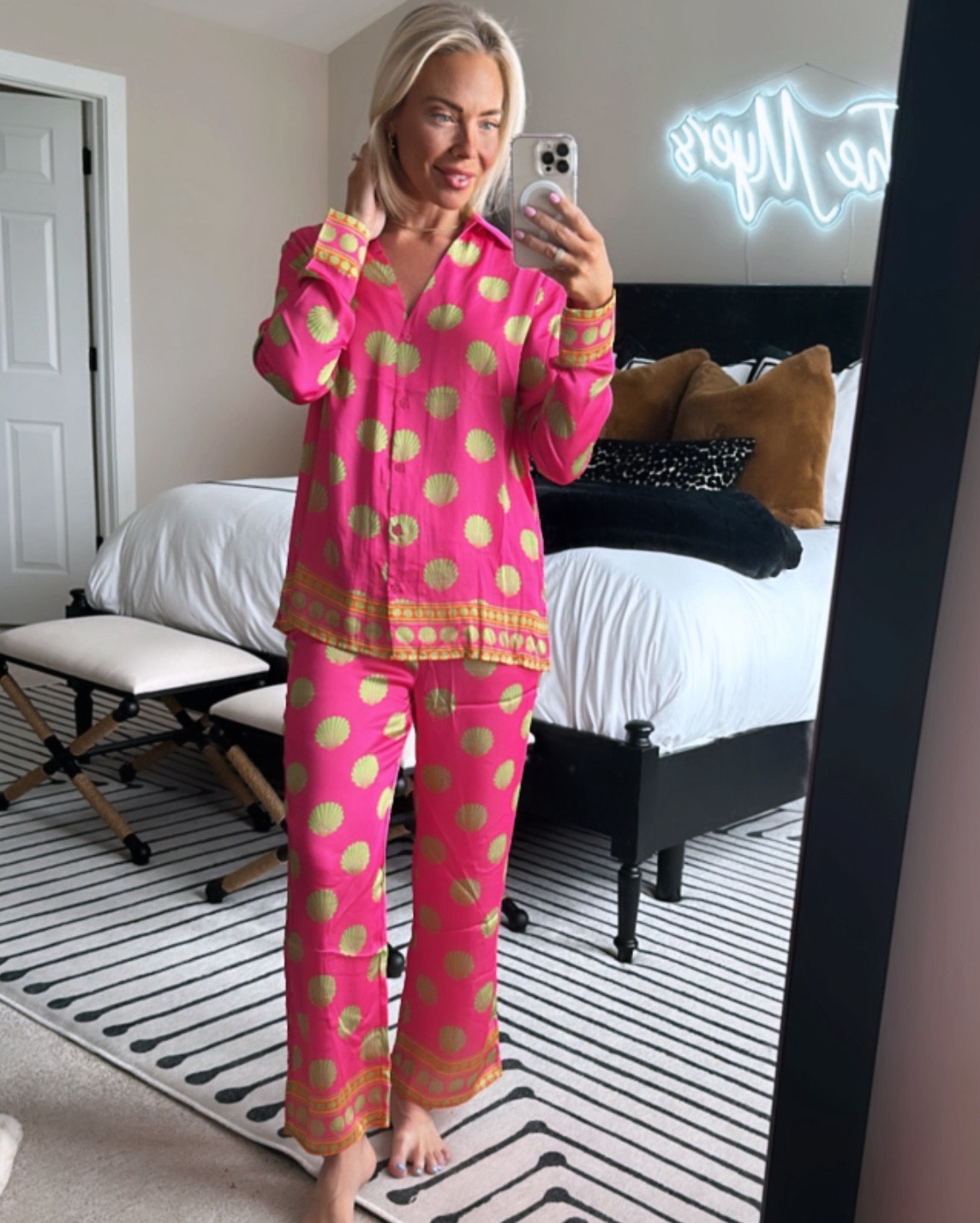 DA BEST JAMMIES! Hear me when I say this! These jammies are not overpriced. They are worth every penny! You can still get them in time for Mother’s Day too! I love the neon pink with the neon green oyster. Shells is such a cute set or a great top to throw on with some cute white jeans for a great summer or spring outfit! I got an XS on the Jamieson they fit perfectly! Watch the video for a closer look! 
P.S. linking some of my favorite slippers! Happy shopping sunshine ☀️
Xoxo,
CeCe 🩷

#LTKSeasonal #LTKStyleTip #LTKGiftGuide