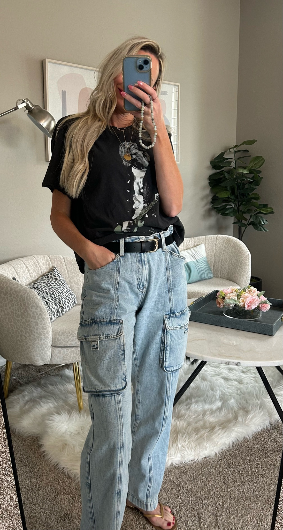 Looking for a trendy affordable outfit, casual yet cute?! I got you!! 
Band tee and cargo jeans!! And you will not believe the price!!! 

#LTKfindsunder50 #LTKstyletip #LTKshoecrush