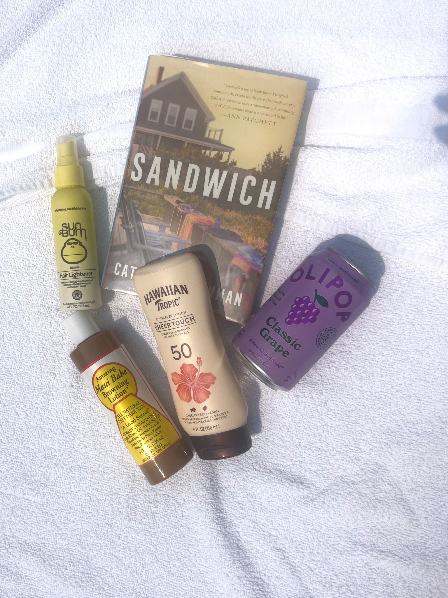 My pool/beach day essentials 

#LTKSeasonal #LTKBeauty #LTKSummerEdit