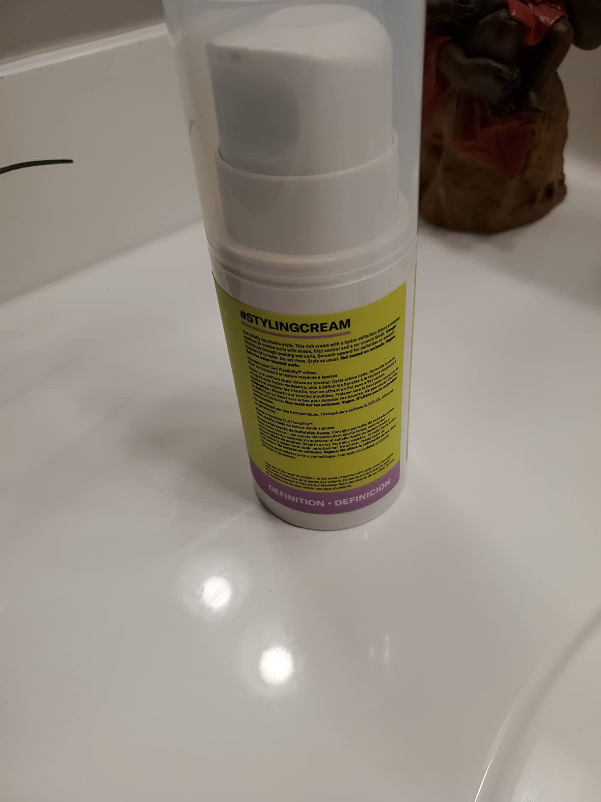 DevaCurl Styling Cream Touchable Moisturizing Definer | Enhances Curl Body and Shape | Non-Flakin... | Amazon (US)