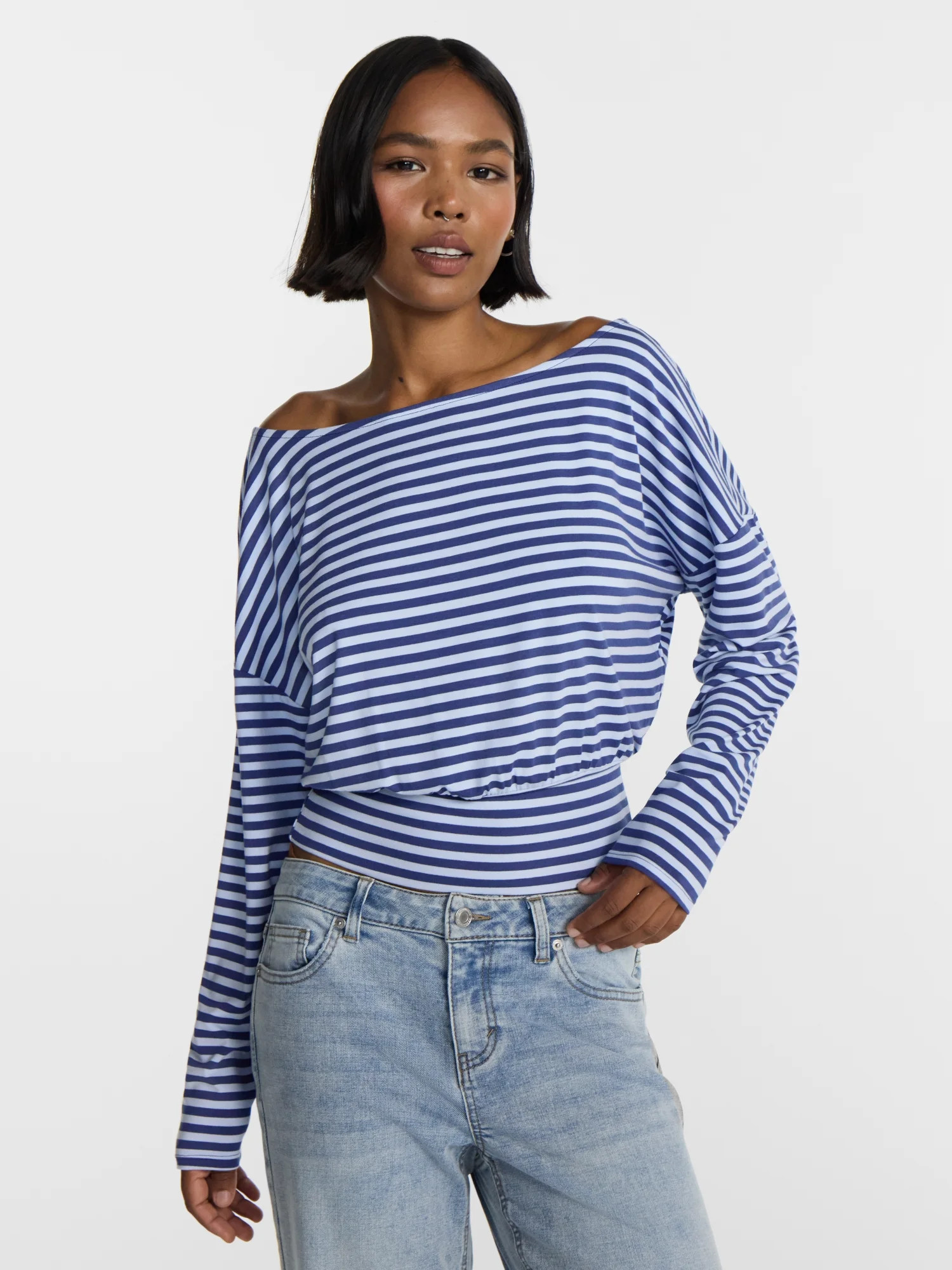 No Boundaries Banded Hem Top with Long Sleeves, Women's XXS-XXLNo Boundaries Banded Hem Longsleev... | Walmart (US)