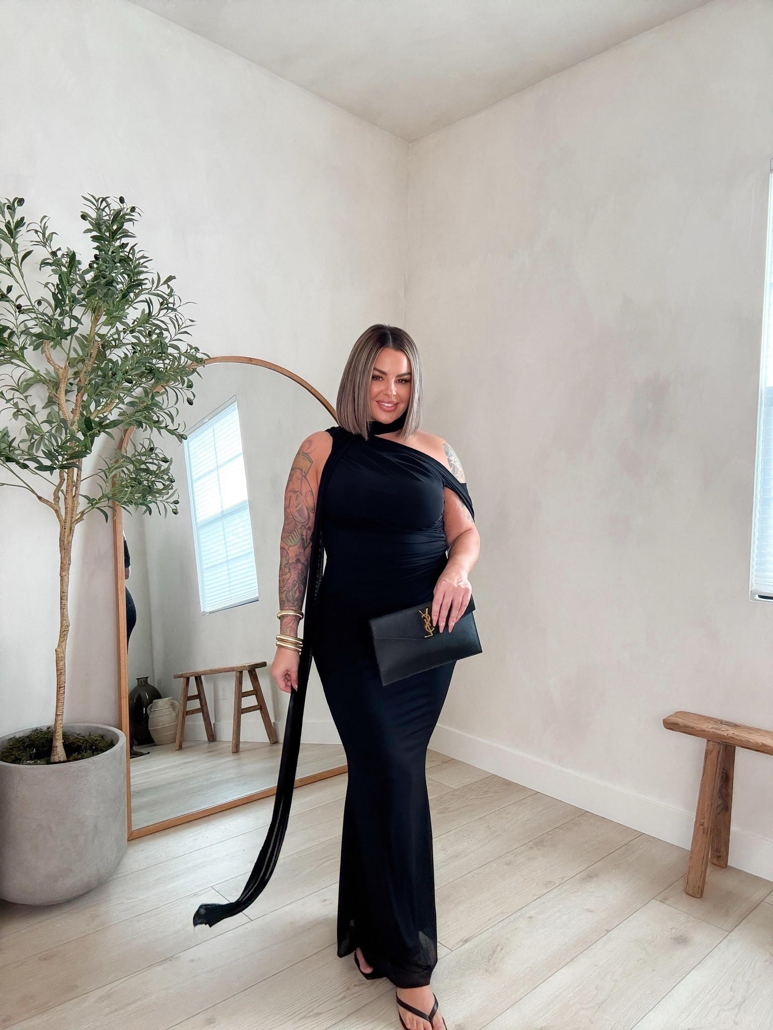 Fall wedding guest dress 

Size L 

Use code curvy15 to save $ on this one