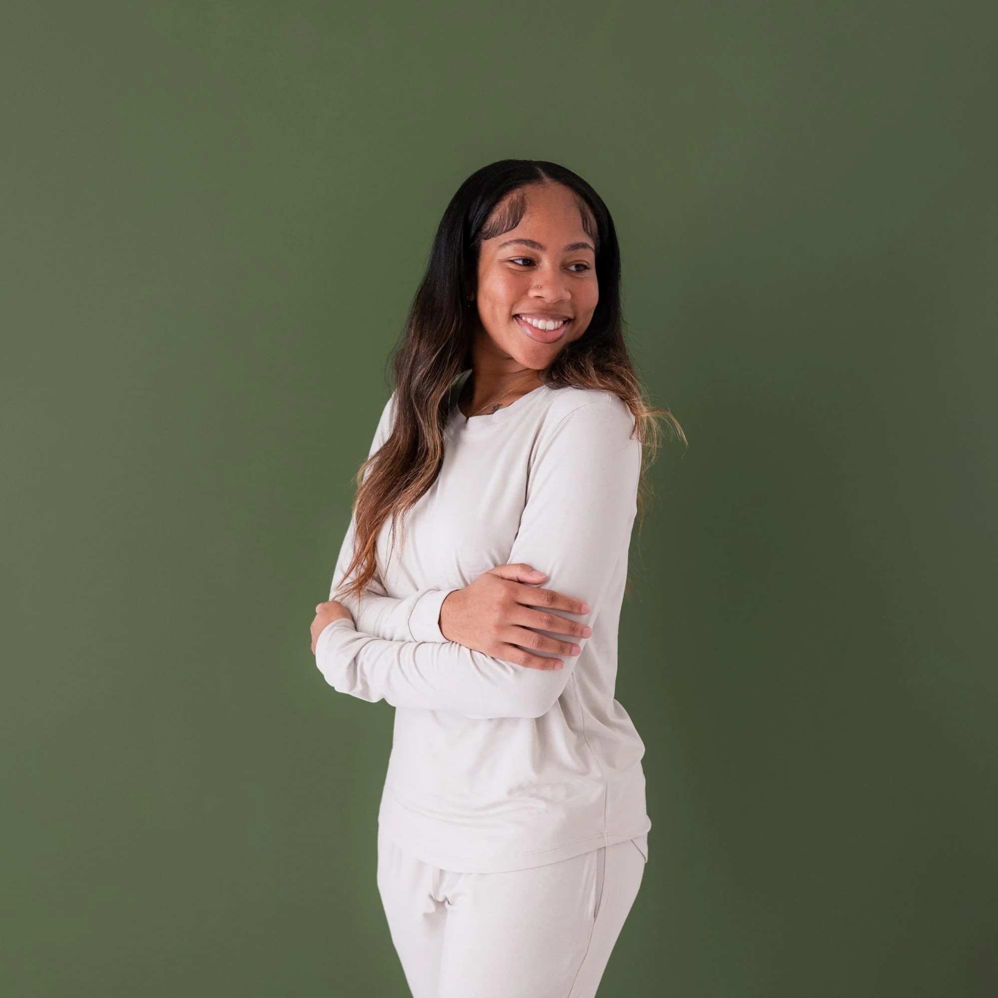 Women's Jogger Pajama Set in Oat | Kyte BABY