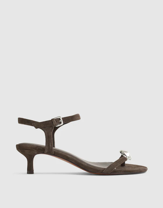 The Mila Sculpted Hardware Thong Sandal in Suede | Madewell