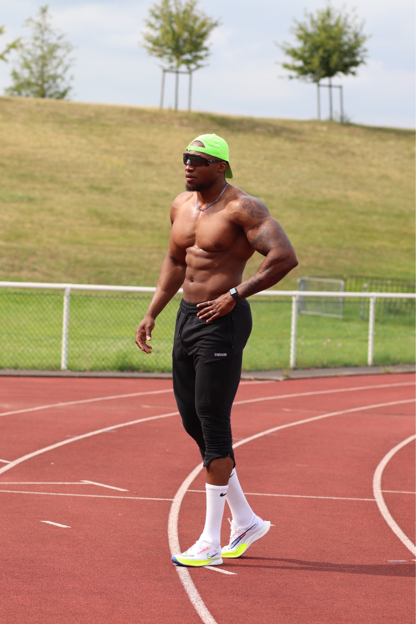 Track and field 

#LTKSeasonal #LTKeurope #LTKFitness