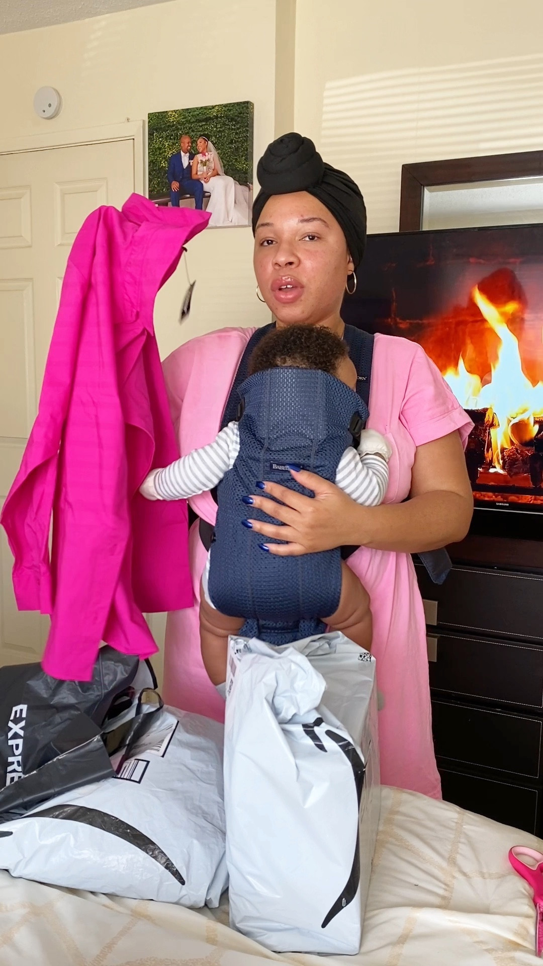 I did a little bit of shopping and grabbed a few items from Victoria’s Secret, express and H&M that I a very excited about. Here’s a quick haul!
Bras
Mini skirts
Denim skirts
Oversized shirt for women
Basic tee
Spring collection 


#LTKcurves #LTKFind