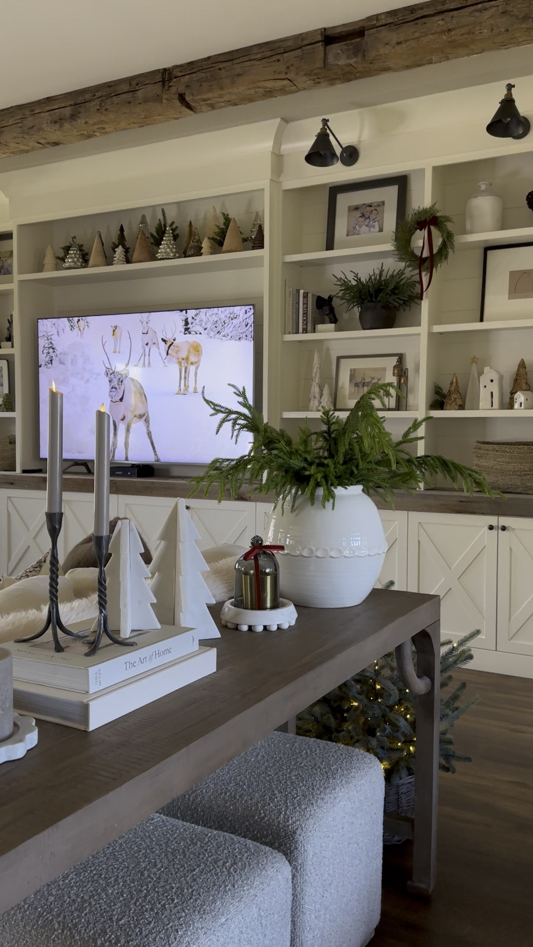 Holiday Console Styling ideas

#LTKHome #LTKHoliday