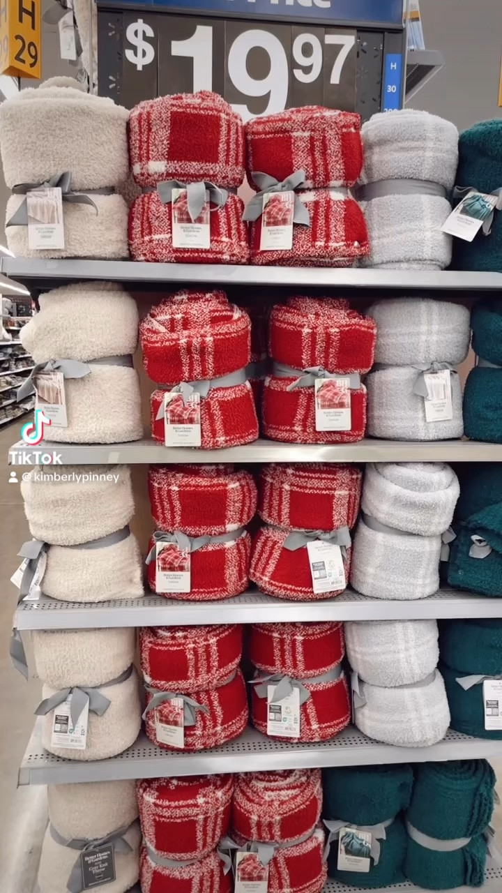 Christmas Blankets

#LTKGiftGuide #LTKHoliday #LTKSeasonal