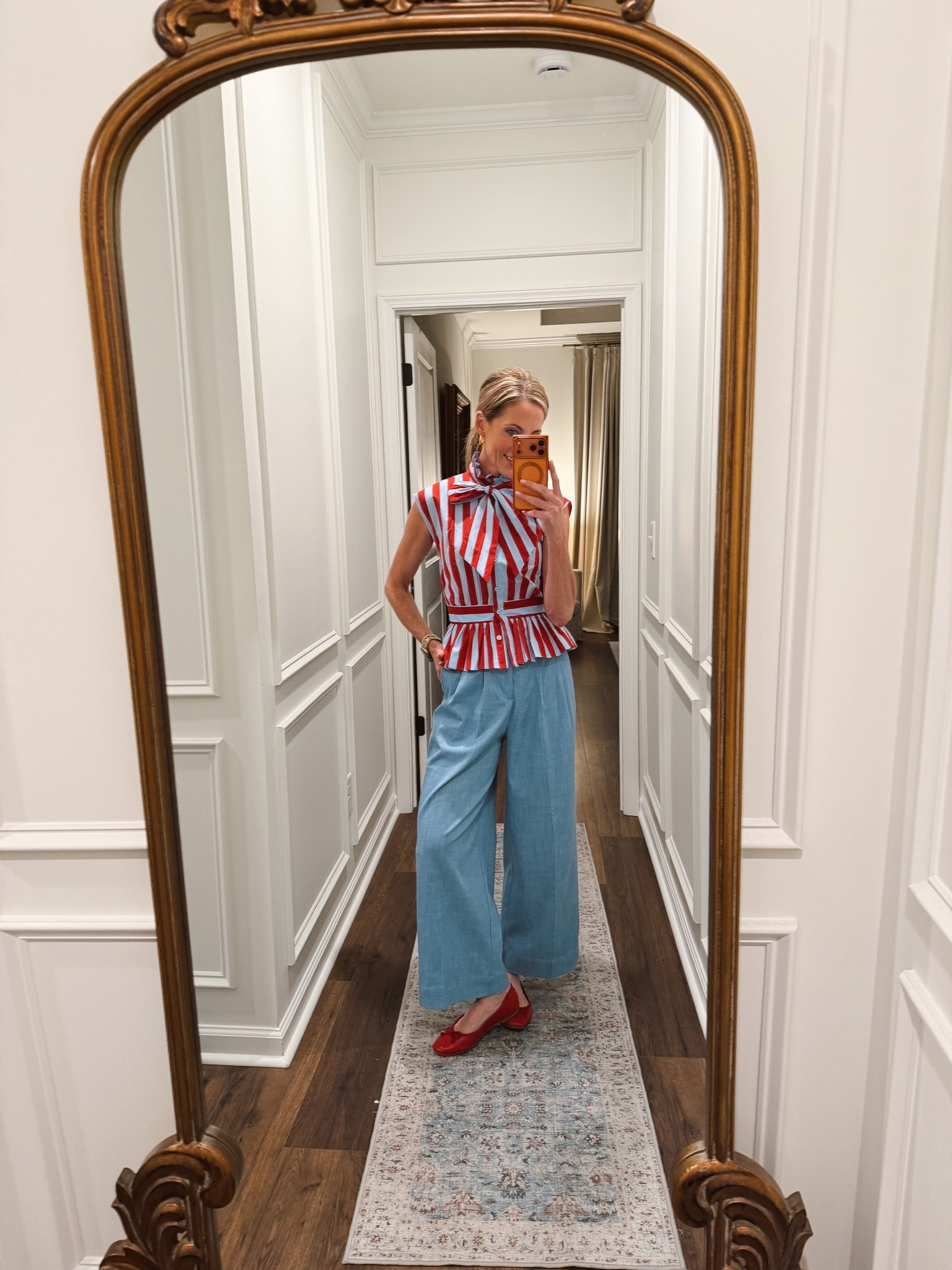 You said you wanted work pants, and I found the best pair. These wide-leg pants just FINALLY hit the site and are such a hero piece for your wardrobe. They’re high-rise, cropped, breezy, flattering, and comfortable enough for all-day wear. Perfect for workdays or weekends, and so easy to pair with any top or the matching blazer. Wearing a size XS in both pants and blazer …. R. U. N. 🙌🏼

The top is Zara. I can’t link through LTK, but it is still in stock. I will link it another way.