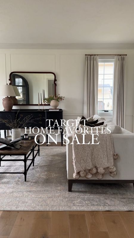 Target Home Favorites on sale! 

Target sale, wood stool, spring stems, matted frame, chunky knit blanket, wood & brass wood shelves 

#LTKHome #LTKSaleAlert