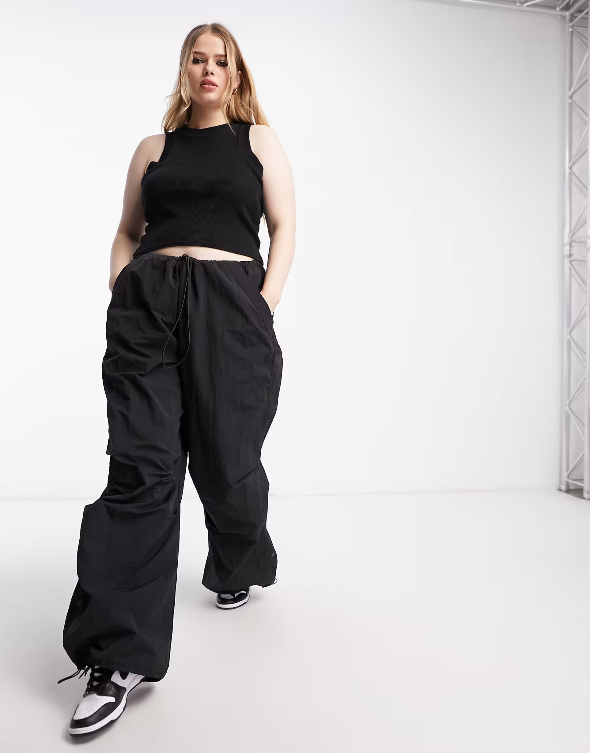 ASOS DESIGN Curve parachute cargo pants in black | ASOS (Global)