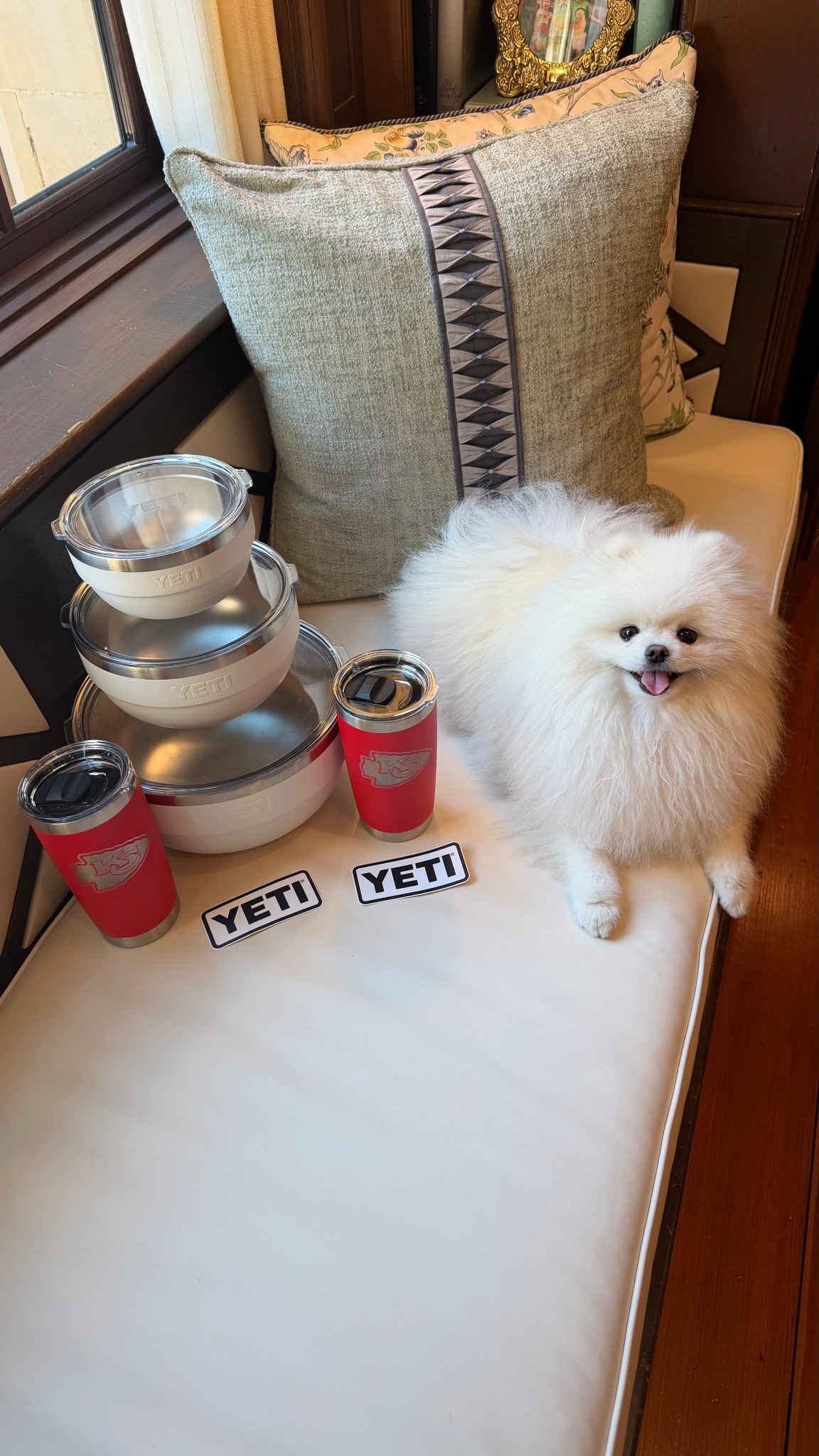 Happy Red Friday featuring Yeti & Yetis ☺️❤️🐾 

#LTKSeasonal #LTKParties #LTKPets