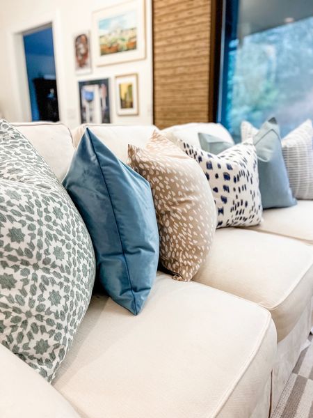 My favorite Amazon pillow covers! I love mixing patterns, texture and color to get the perfect look ✨

Amazon, Amazon home, Amazon finds, Amazon must haves, Amazon pillows, pillow, pillow cover, accent pillow, throw pillow, living room pillow, bedroom pillow, budget friendly pillows, living room, bedroom, neutral pillow #amazon #amazonhome




#LTKstyletip #LTKunder50 #LTKhome