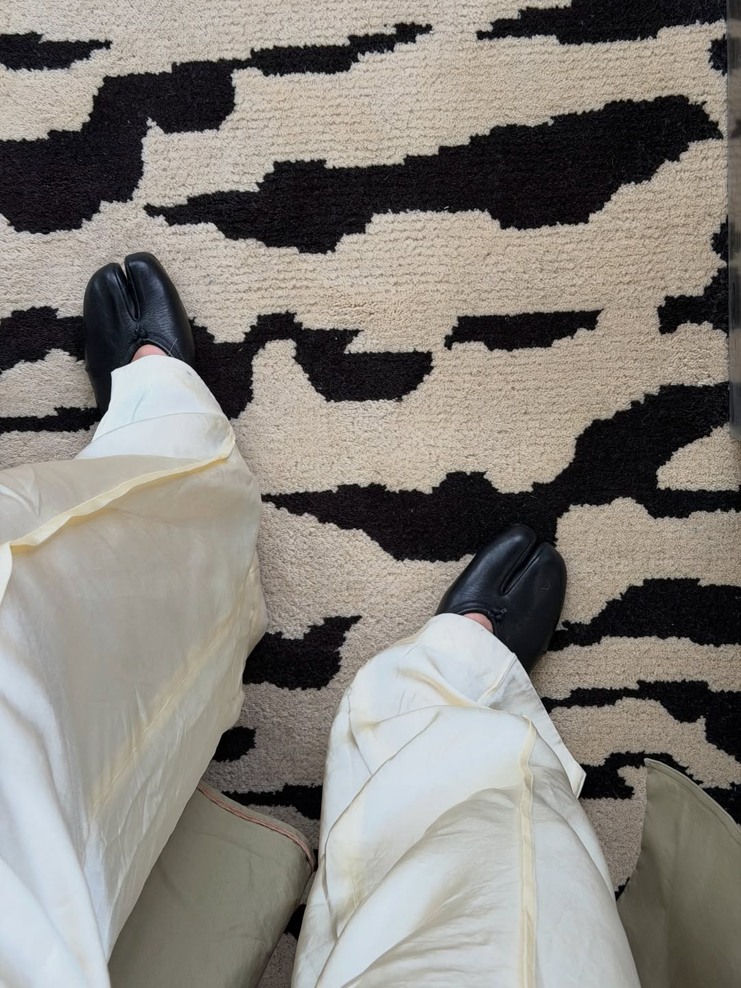 Classic chic black tabi shoes for a day out in the city. 

 #LTKootd #LTKWorkwear #LTKTravel