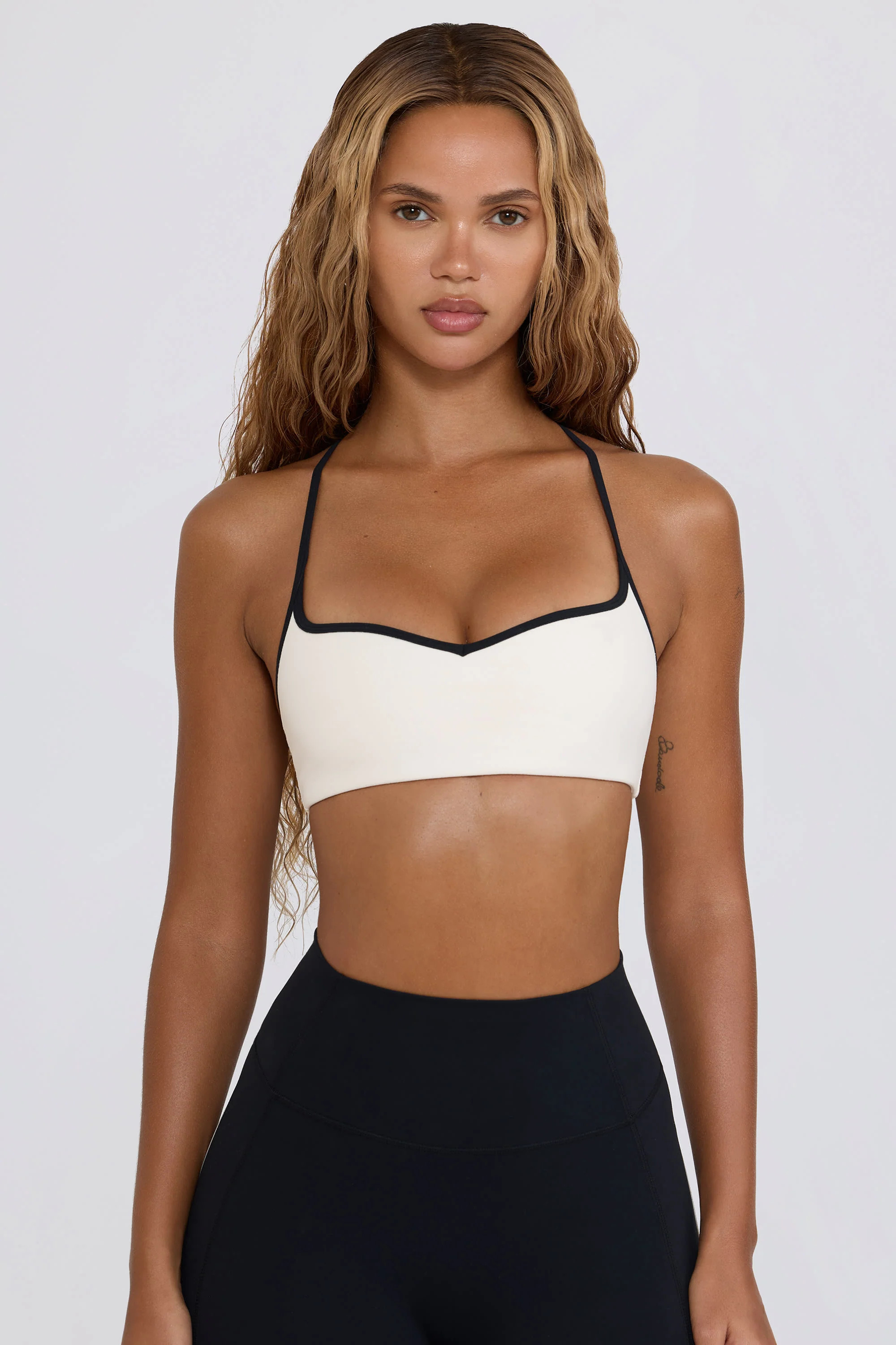 Soft Active Sweetheart-Neck Sports Bra in White | Bo&Tee