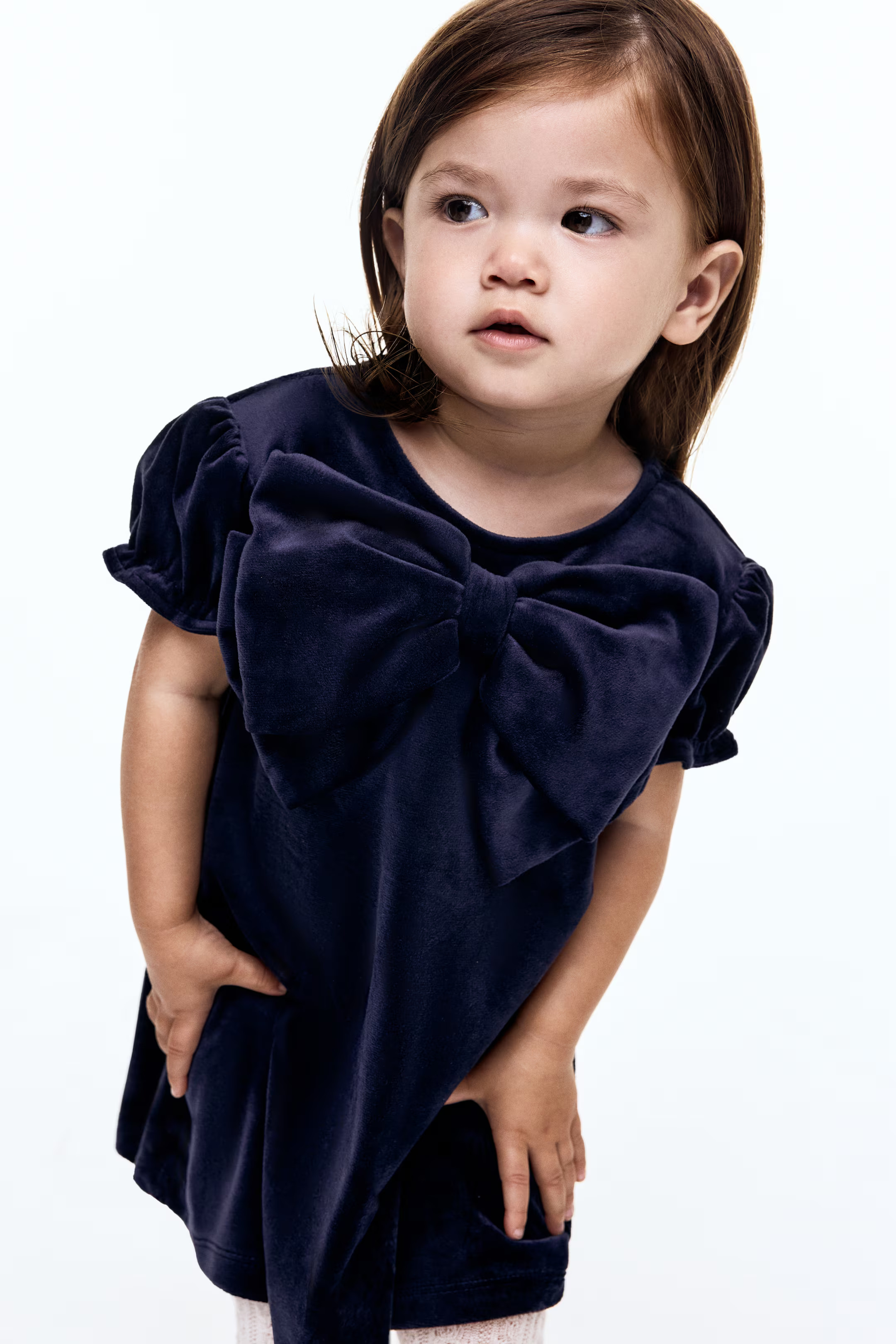 Bow-Detail Velour Dress | H&M (US + CA)