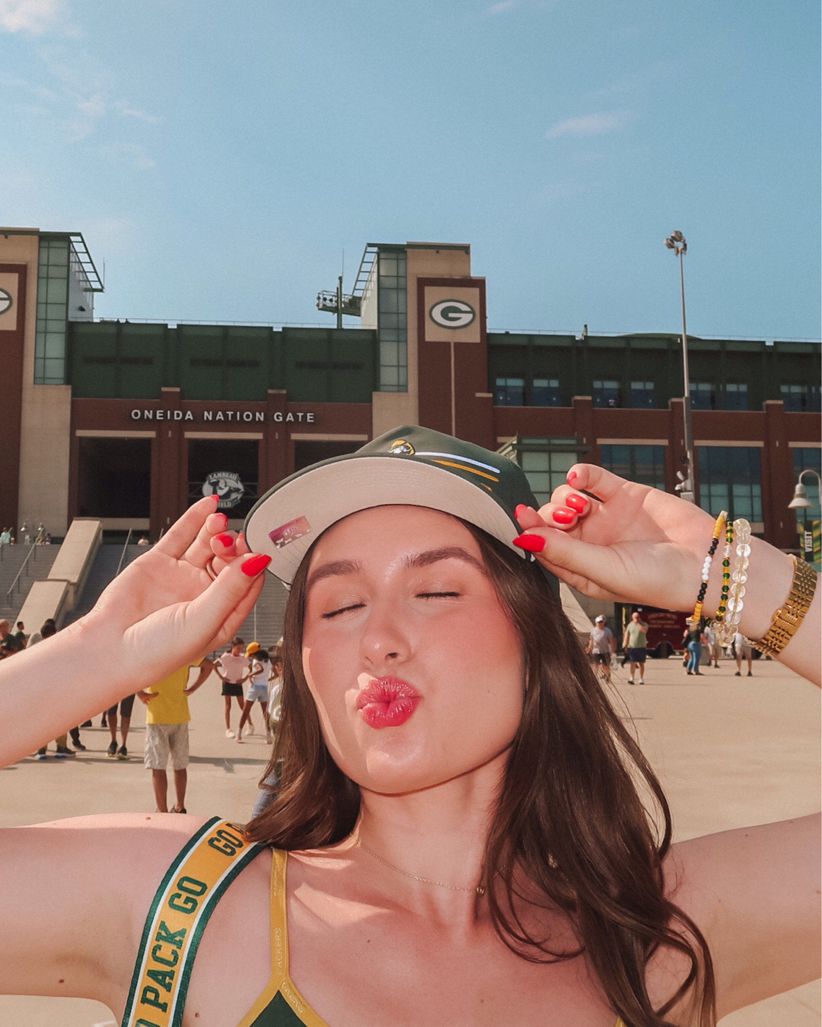 Packers summer football game outfit 💚💛

•Packers Pro Shop green throw back snap back hat 🧢 

•Abercrombie curve love high rise loose shorts in light size 28

• Sam’s club clear Packers NFL game day purse 👛 

•Hy-Vee Packers bracelets 

•Fav lip combo recently: elf lip stain in spicy sienna with elf lip oil in rose envy 💋

📸 most pictures taken on my Canon Powershot G7 XII  

#FootballGameOutfit
#GreenBayPackers
#GameDayOutfit

#LTKBeauty #LTKStyleTip #LTKItBag