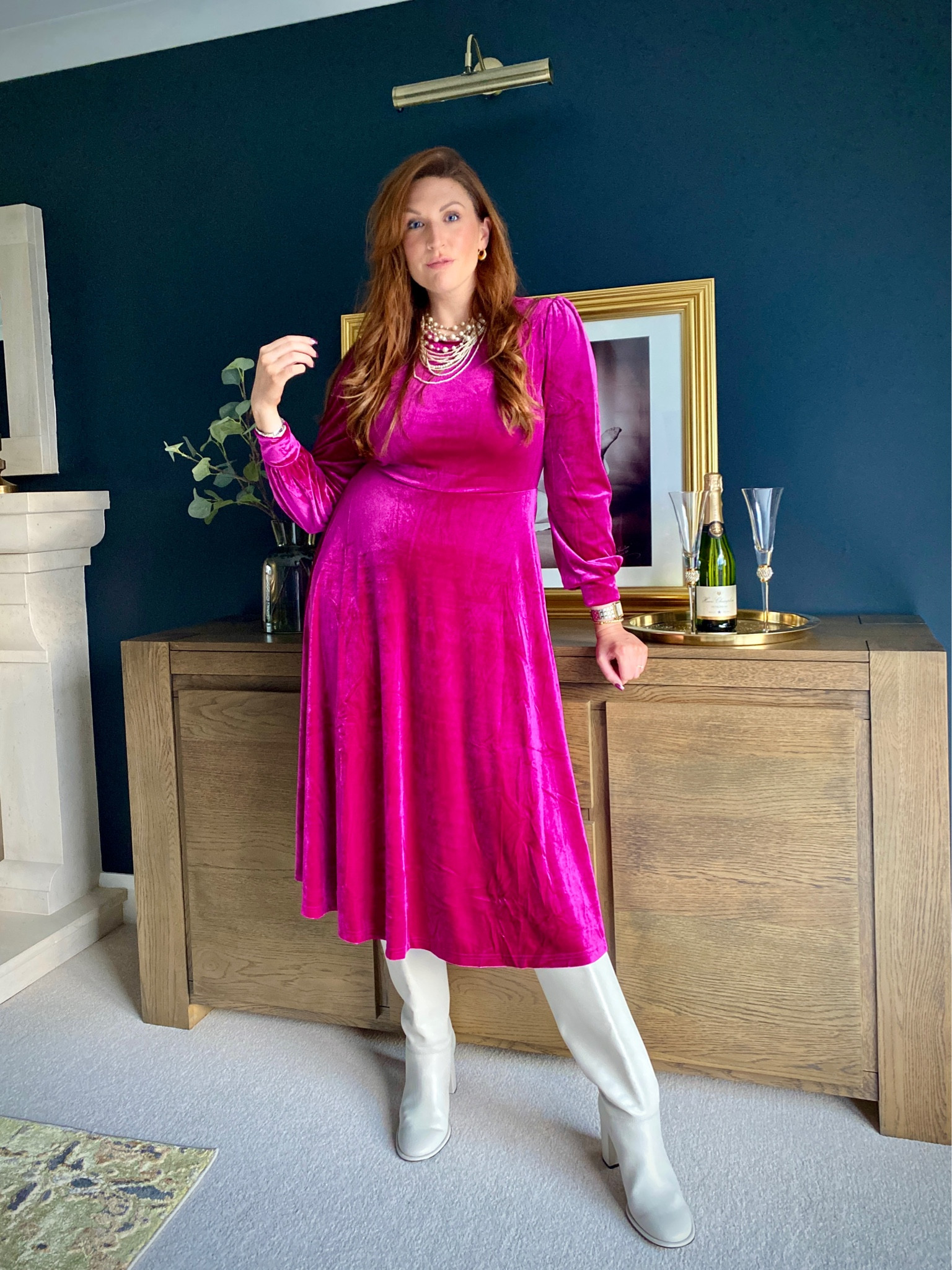 Velvet for Christmas? Groundbreaking 💅🏻

#LTKeurope #LTKSeasonal #LTKfindsunder100