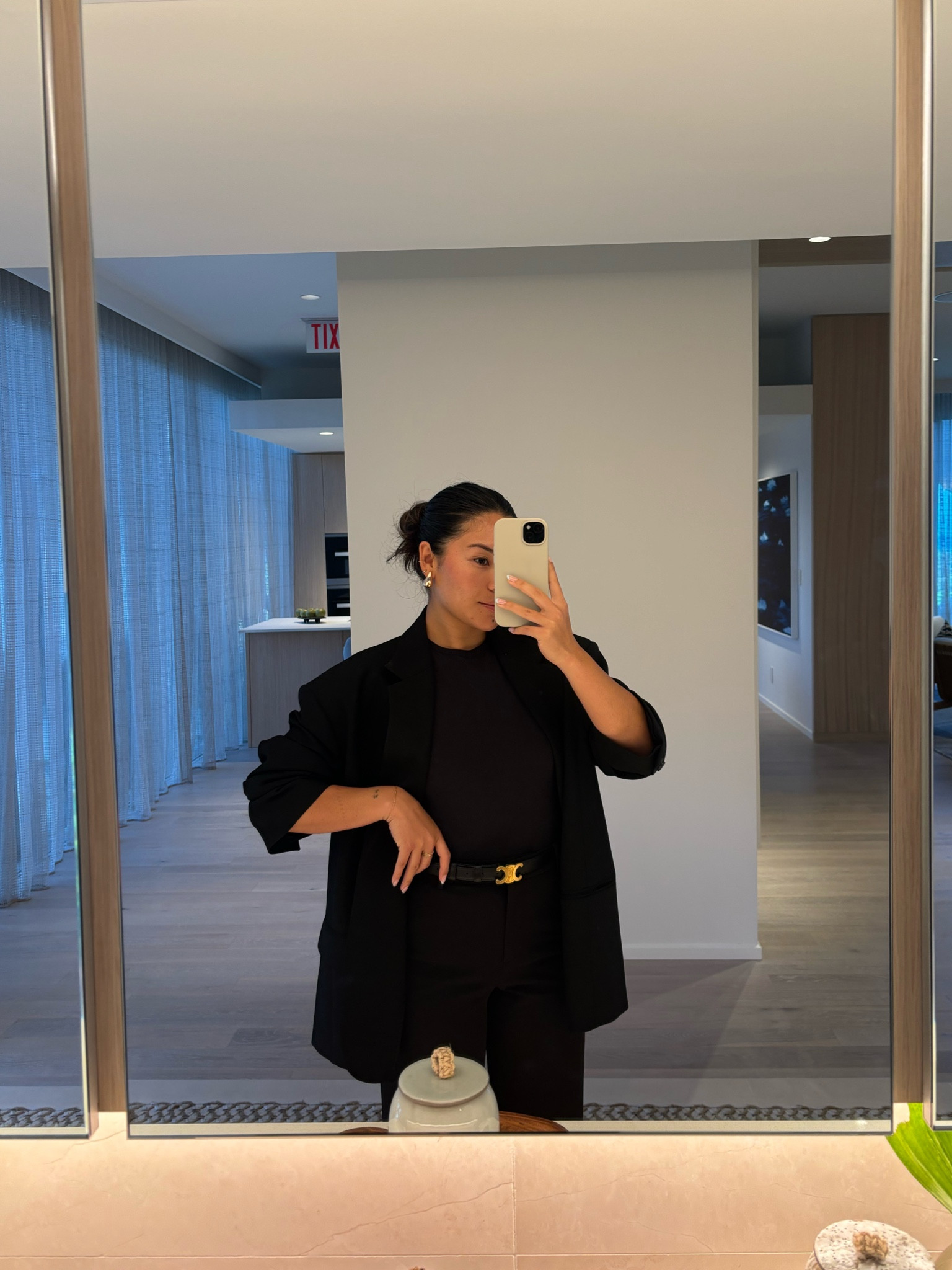 Corporate girly OOTD idea 🫶🏽

#LTKfindsunder100 #LTKstyletip #LTKworkwear