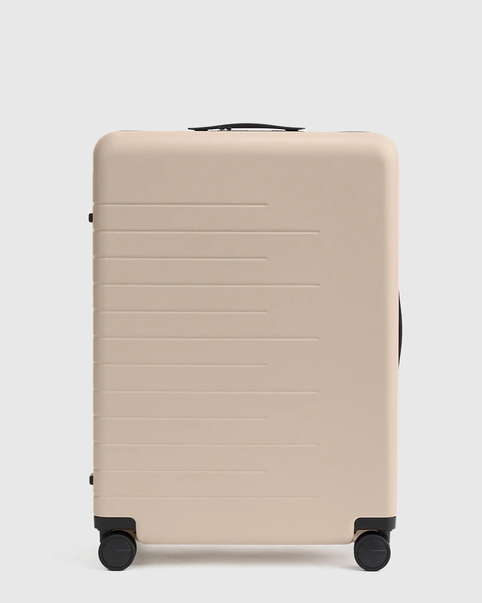 Expandable Check-In Hard Shell Suitcase - 27" | Quince