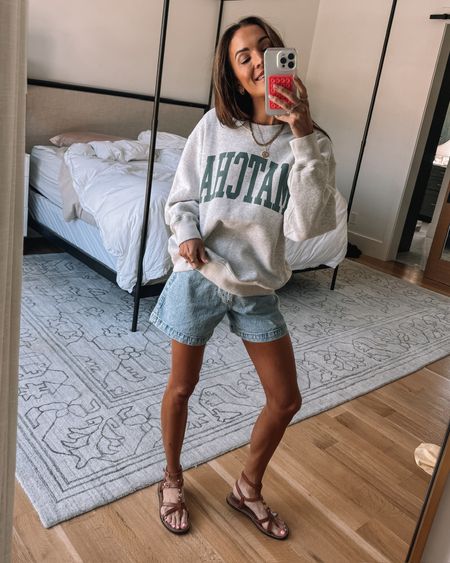 abercrombie seriously has some of the BEST oversized sweatshirts! 🙌🏻 wearing size large for an oversized fit. 
use code AFLAUREN to get 15% off rn! 🤍

#LTKsalealert #LTKstyletip