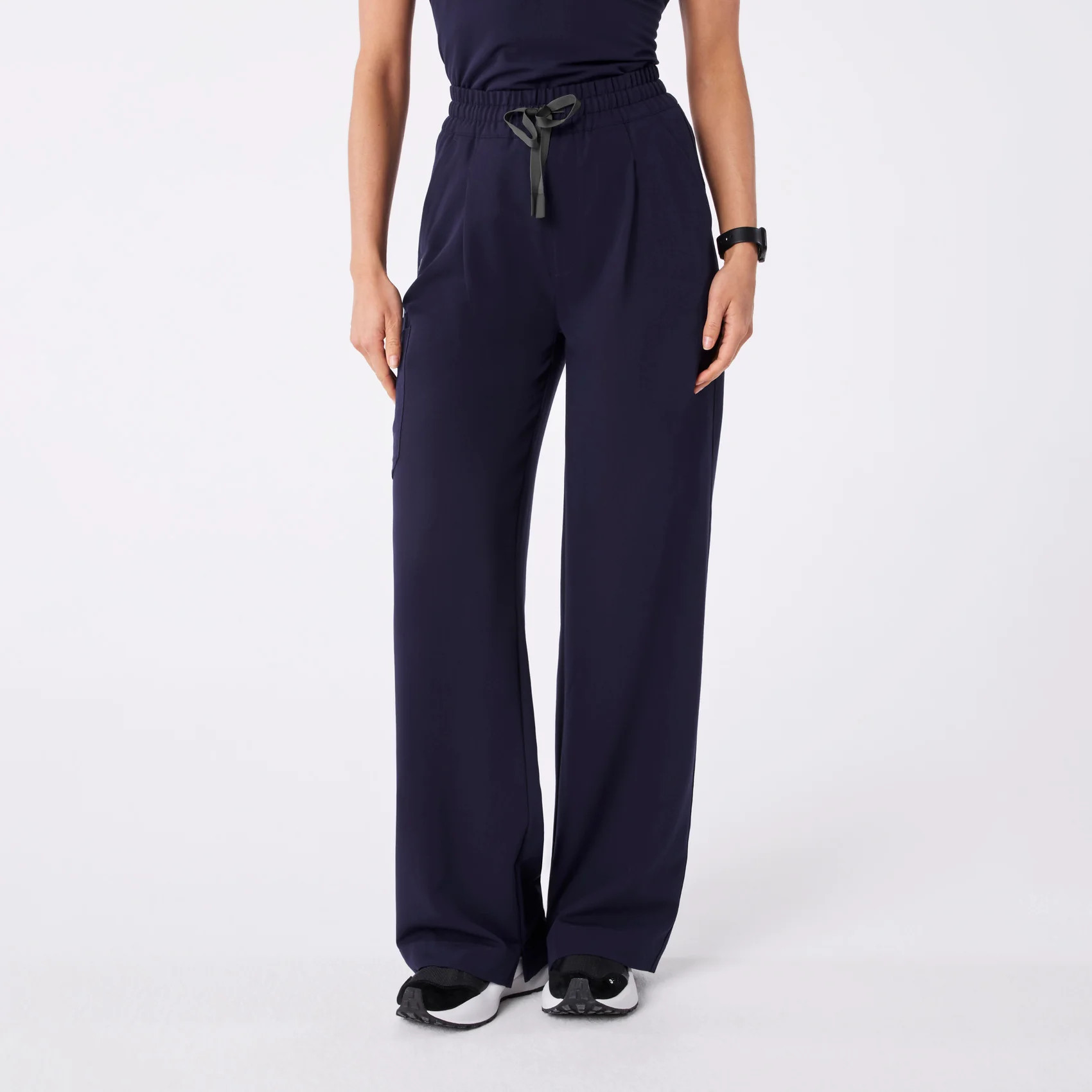Ultra High Rise Shelby Wide Leg Scrub Pants | FIGS