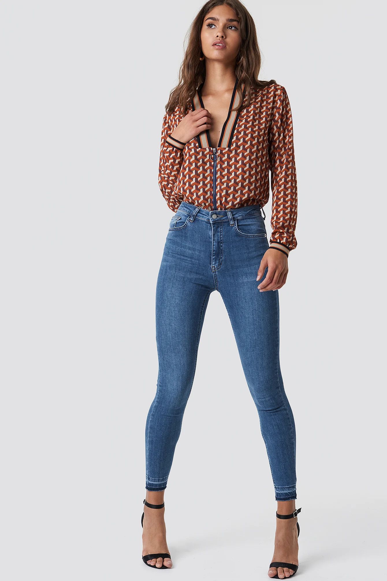 Skinny High Waist Open Hem Jeans | NA-KD Global