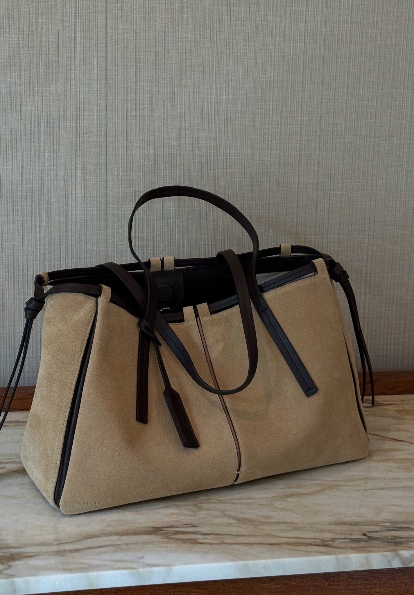 The perfect tote Xx

#LTKgrwm #LTKootd #LTKdayinmylife