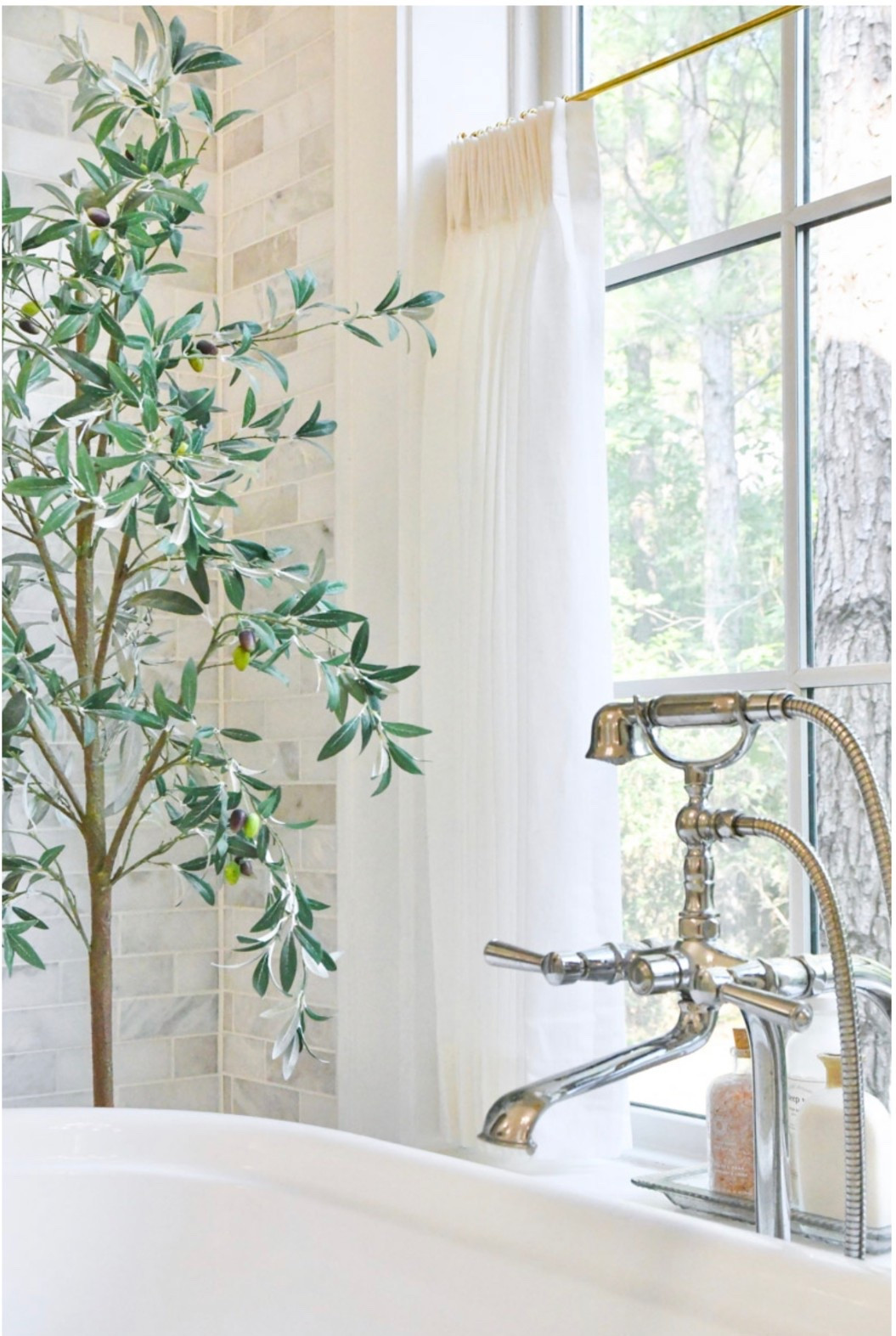 Freestanding faucet with hand shower

#LTKHome