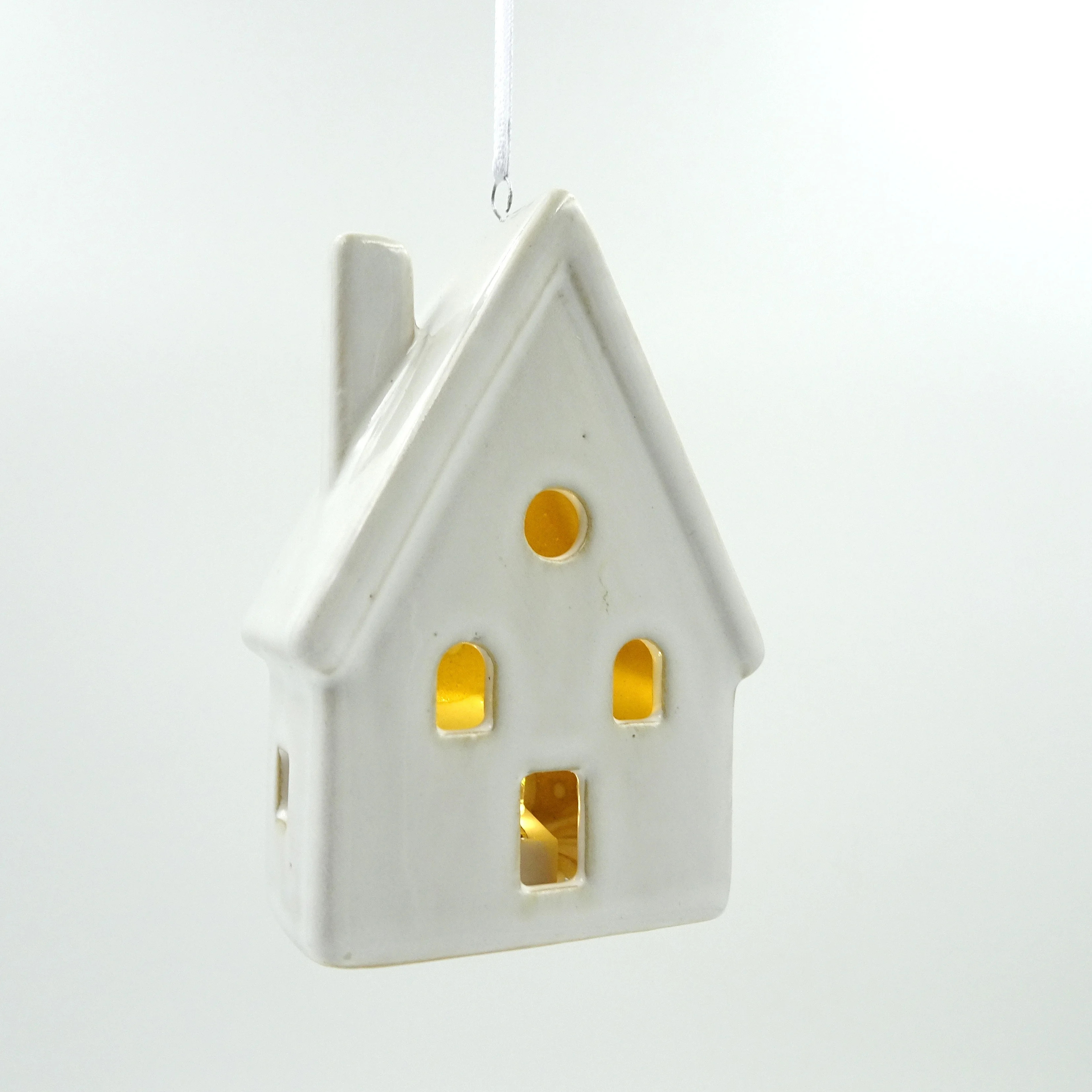 House With Chimney, HOLIDAY TIME PL HOUSE WITH CHIMNEY | Walmart (CA)