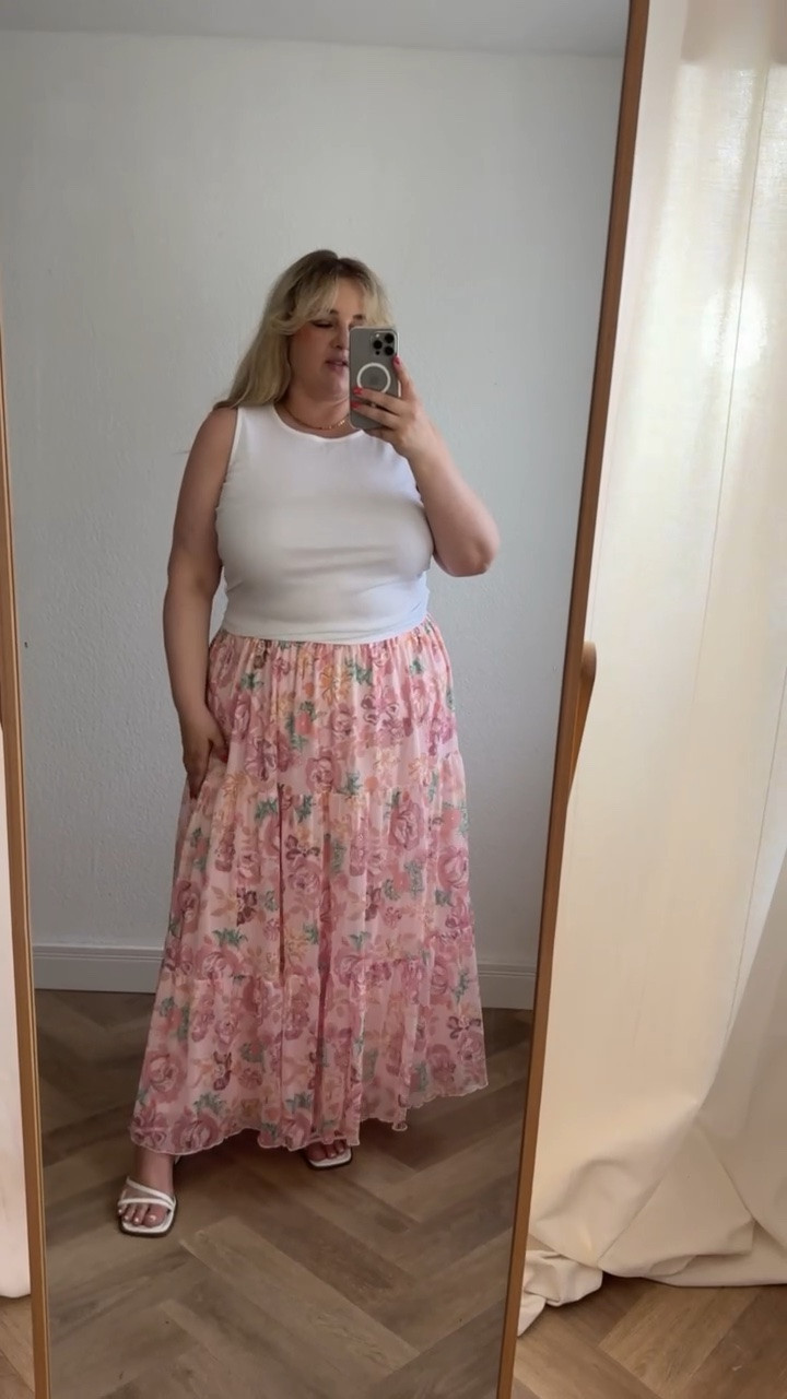 Der perfekte Sommerlook 🌸

15 % sparen bei Bon Prix mit dem Code: bp15beauty
(Gültigkeit: 13.07. -einschl. 15.07.2026; 15% auf Alles; einmalig einlösbar pro Kundin; gilt in DE App & Webshop)

#plussizefashion #muster #rock #curvy #summerdress

#LTKplussize #LTKdeutschland #LTKsummer