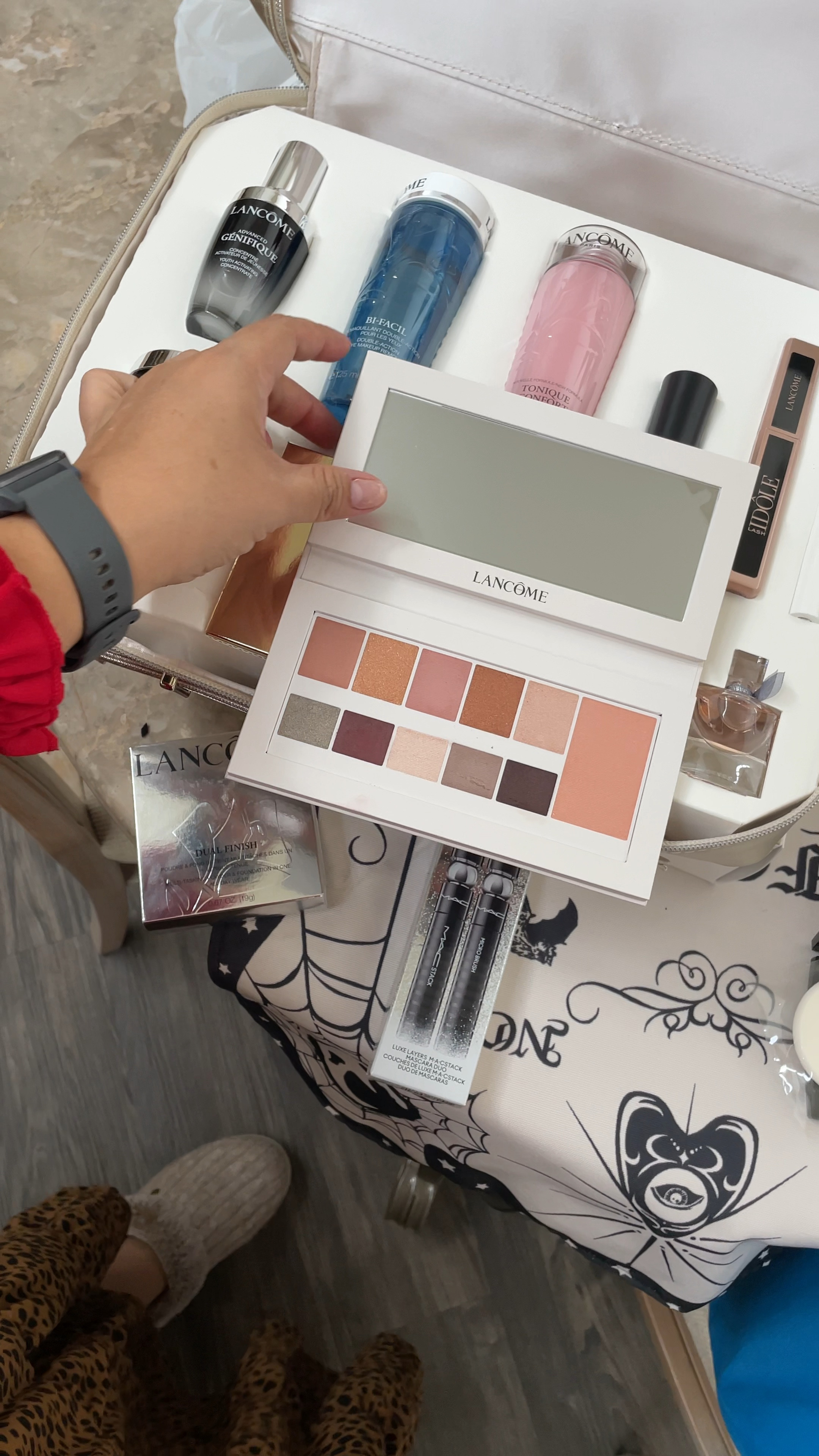 Lancôme holiday beauty box $79 with any $42 purchase. Macy’s 15% beauty sale. Lancôme dual finish is $50 but 15% off is $42.50. Great gift is MAC lash kit. Included in kit: advanced serum, advance eye cream, absolute soft cream, Tonique, tonique comfort,  eye & face palette featuring 10 eye shades, rogue, lipstick, lash idôle mascara, cils booster, XL lash primer, bufacial eye make up remover & la vie belle perfume.

#LTKGiftGuide #LTKHolidaySale #LTKbeauty