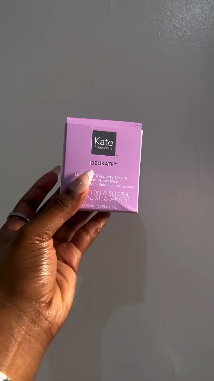 My winter skincare moisturizer 

#LTKVideo #LTKbeauty #LTKMostLoved