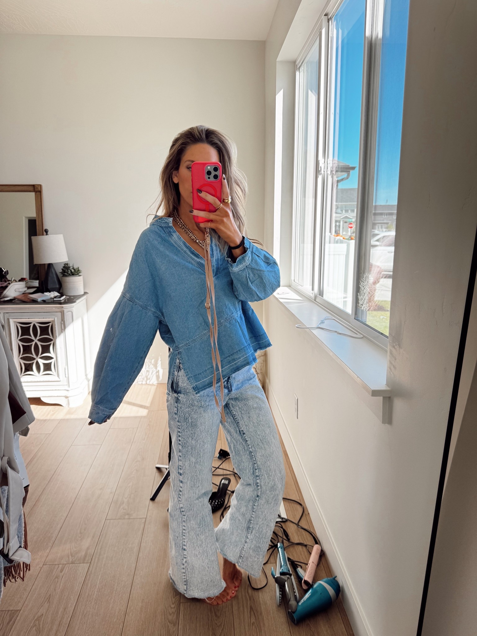 Fell in LOVE with this denim top😍 

#LTKStyleTip #LTKSeasonal #LTKFindsUnder50