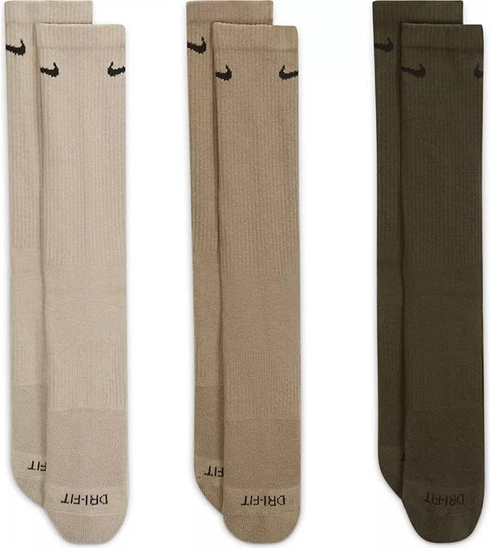 Nike Men`s Everyday Plus Cushioned Training Crew Socks 3 Pack | Amazon (US)