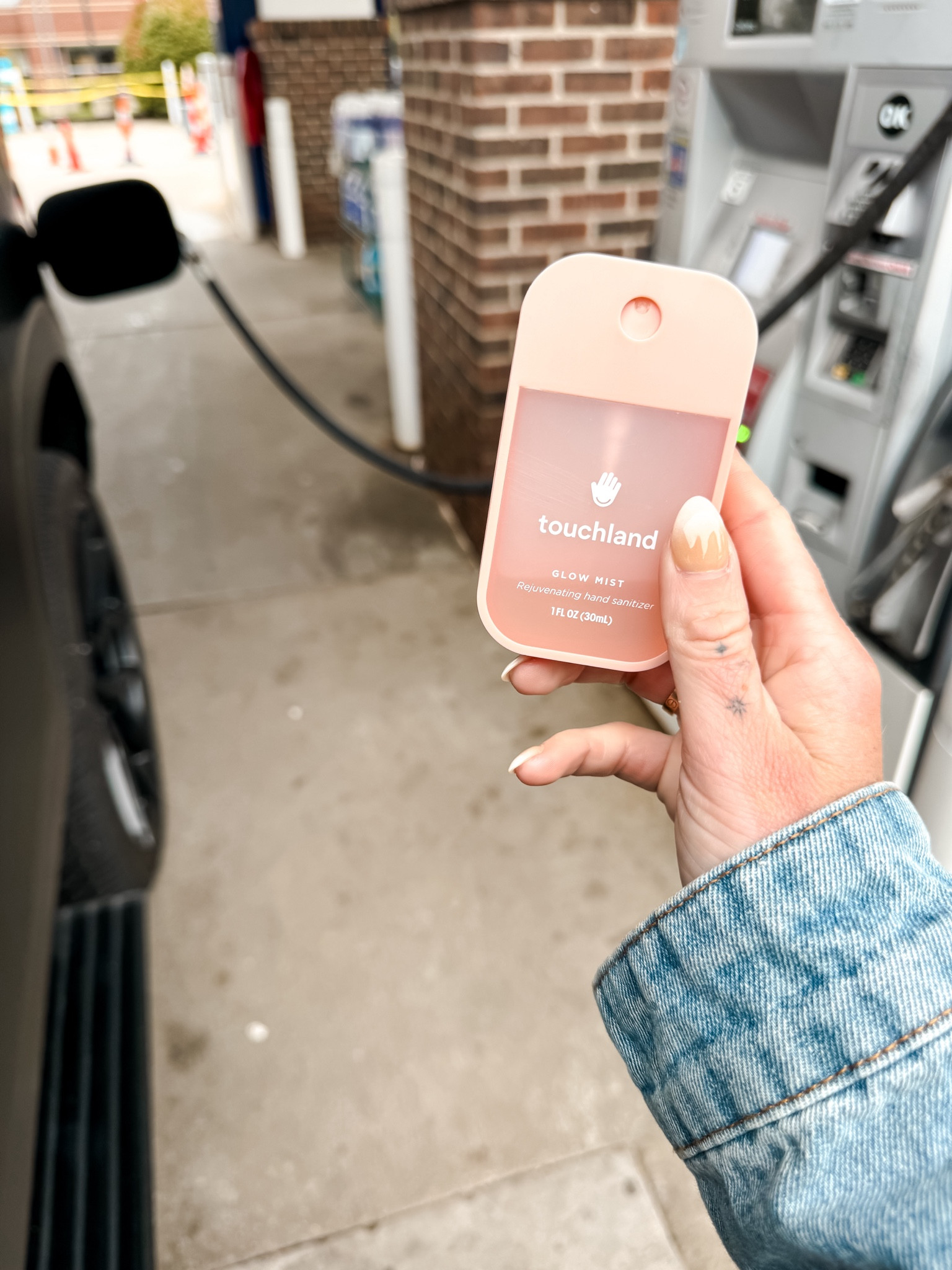 Touchland hand sanitizer must have for moms!
I keep one in my car and one in my purse