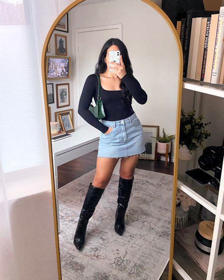 Ways To Style a Black Long Sleeve Bodysuit: Outfit 5

Get 15% off SHEIN items with code Q3YGJESS

🏷️: amazon fashion, black long sleeve square neck bodysuit, skims dupe bodysuit, denim mini skirt, light wash denim skirt, black knee high boots, croc embossed boots, high heel knee high boots, green shoulder bag, croc embossed shoulder bag, baguette bag, casual fall outfit, fall outfit with black bodysuit, casual fall style, casual cozy outfit, comfy style, cozy style, comfy fall outfit 

#LTKshoecrush #LTKstyletip