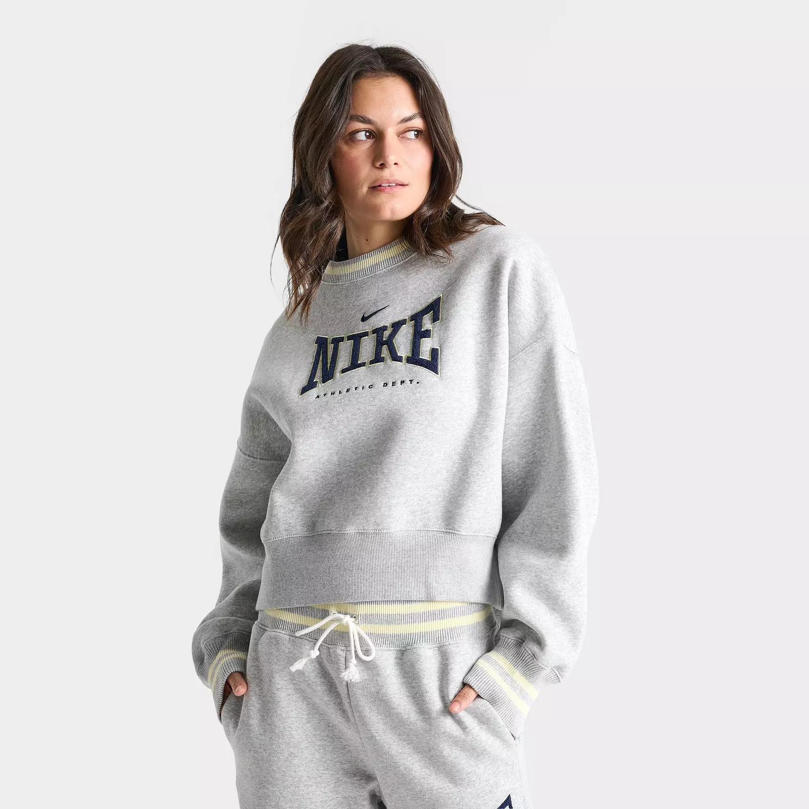 Women's Nike Phoenix Oversized Crewneck Sweatshirt | JD Sports (US)