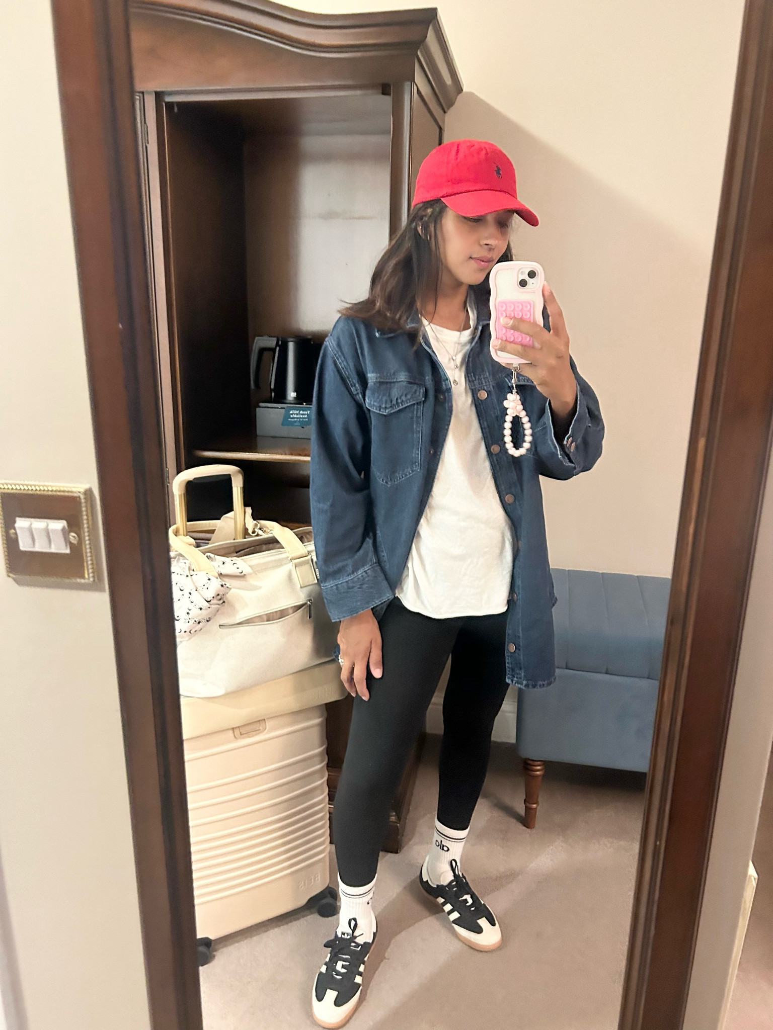 Airport for back
Home 

#LTKStyleTip #LTKTravel #LTKOver40