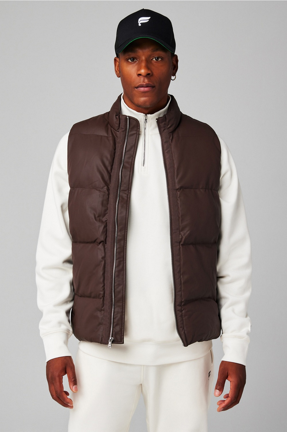 The Vegan Leather Essential Puffer Vest | Fabletics