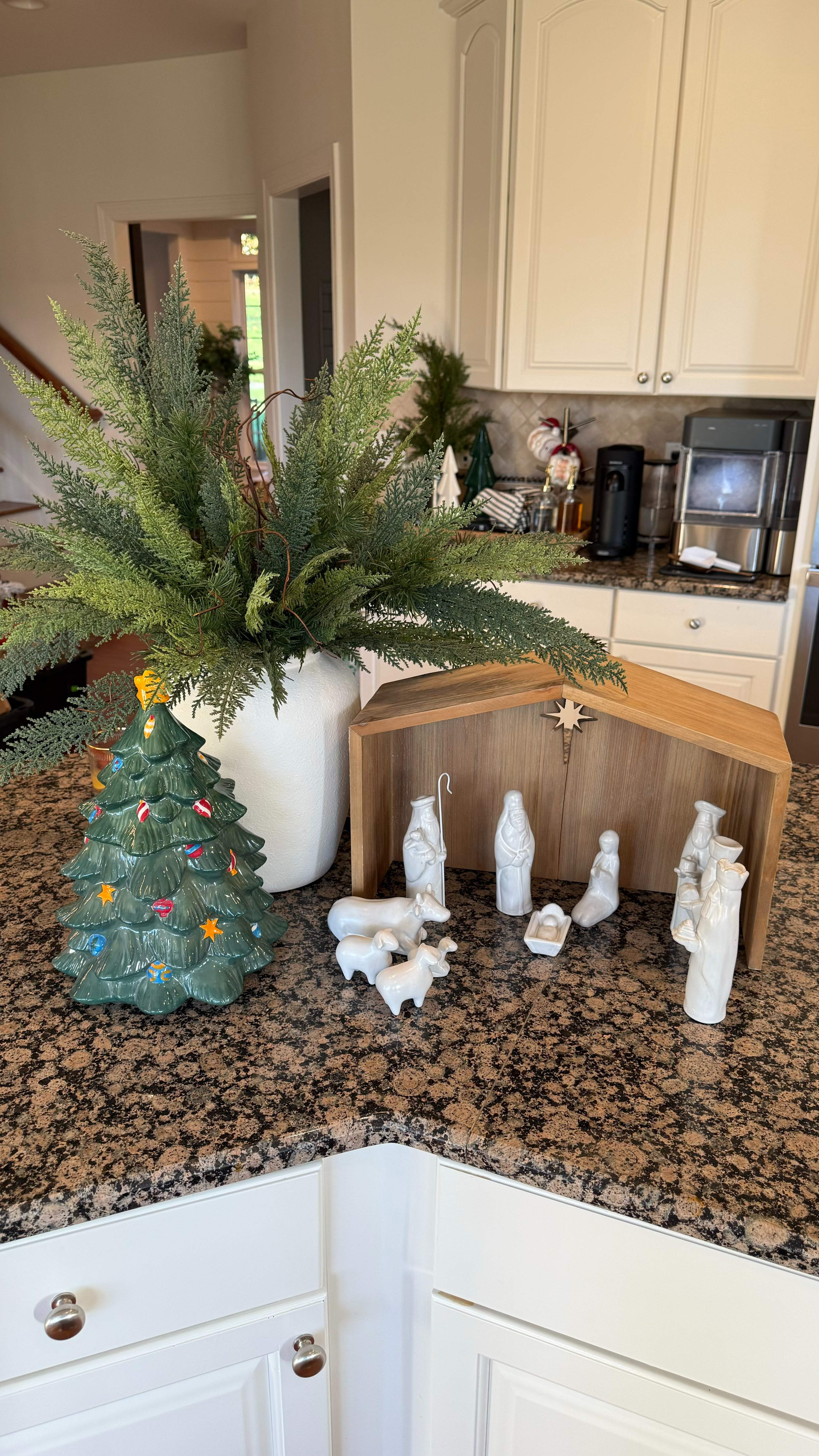 Pottery Barn Nativity scene & Christmas cookie jar🎄🎅🏼 

pottery barn, pottery barn home decor, home decor, christmas decor, christmas cookie jar, nativity scene, christmas indoor decor, end table home decor, Samantha Bauchmann 

 #LTKHoliday #LTKSeasonal #LTKHome