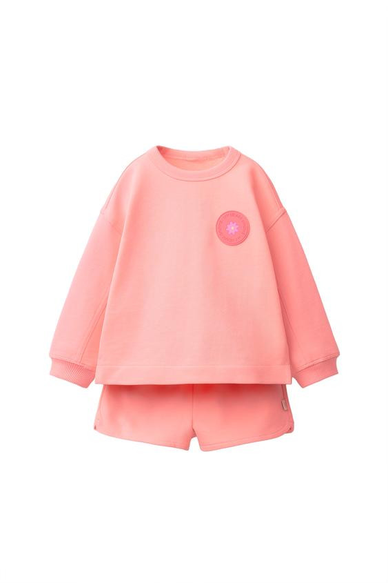 SWEATSHIRT AND BERMUDA SET WITH RUBBERIZED PATCH | Zara US