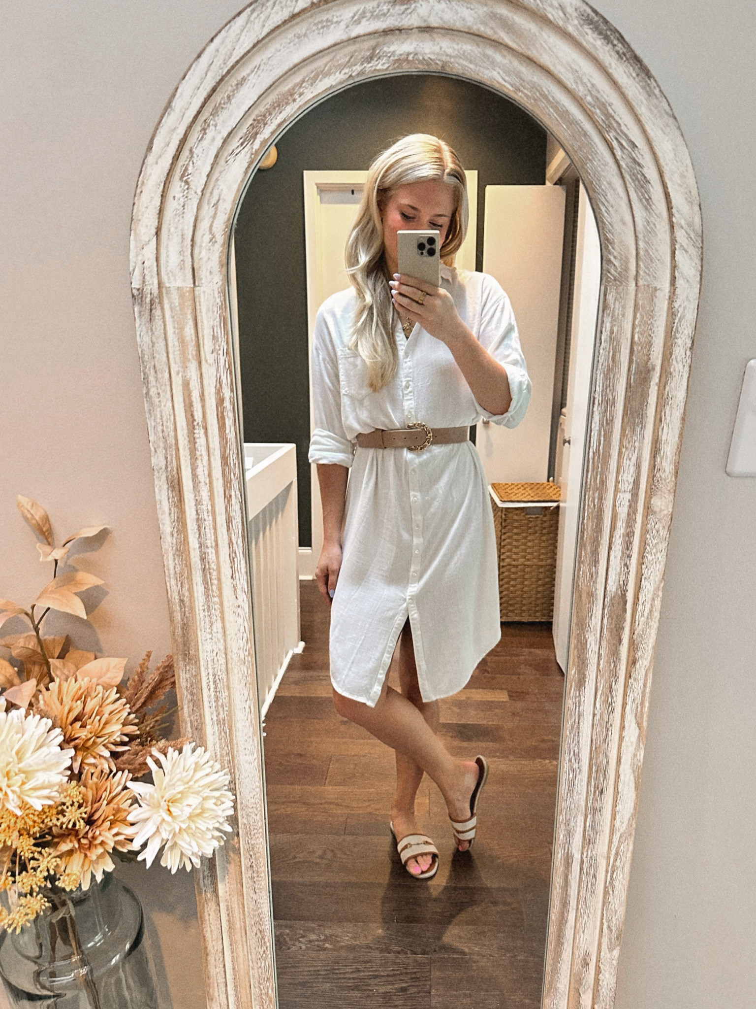 WFH OOTD when it’s 95 degrees outside🥵 Linked this versatile white LSPACE linen dress, as well as a few other work-appropriate favorites for summer and fall.

#LTKWorkwear #LTKStyleTip #LTKSeasonal