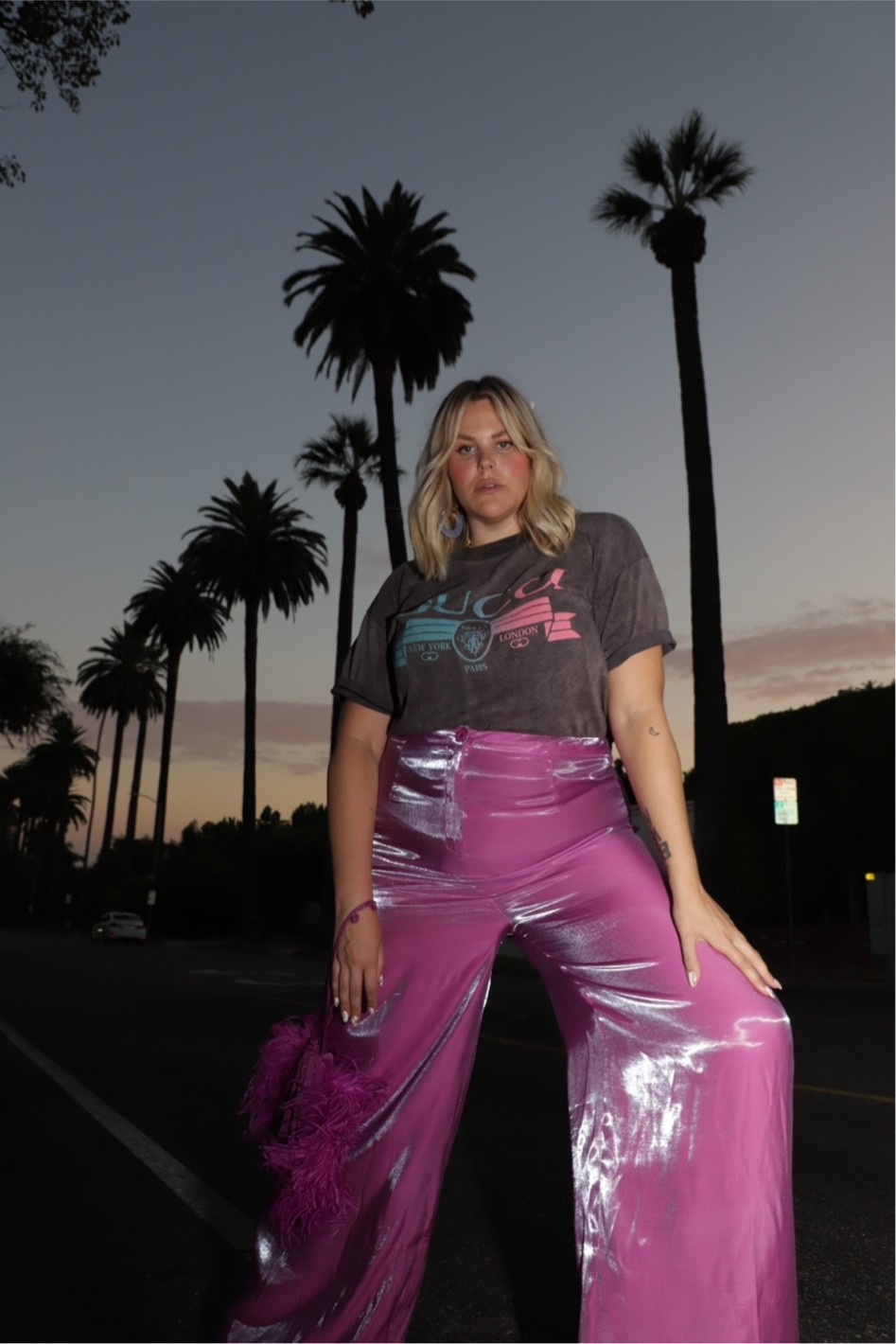 graphic tee + trousers 🤍

fall fashion | plus size fashion | pink trousers 

#LTKstyletip #LTKcurves #LTKSeasonal