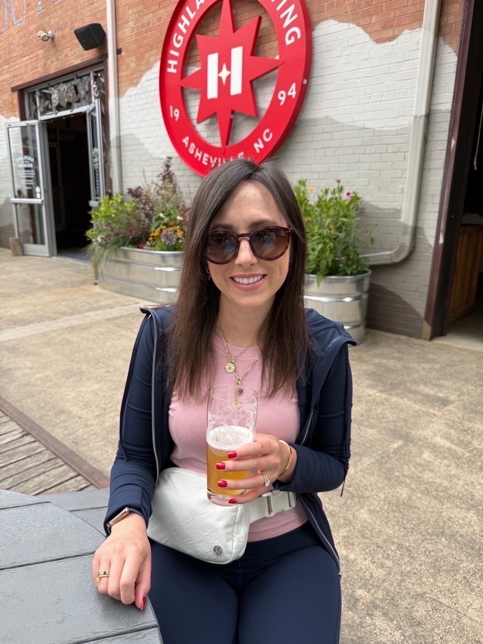 Lululemon swiftly in pink haze (6) with Align flares in navy (4)



#LTKootd #LTKFindsUnder100 #LTKSeasonal