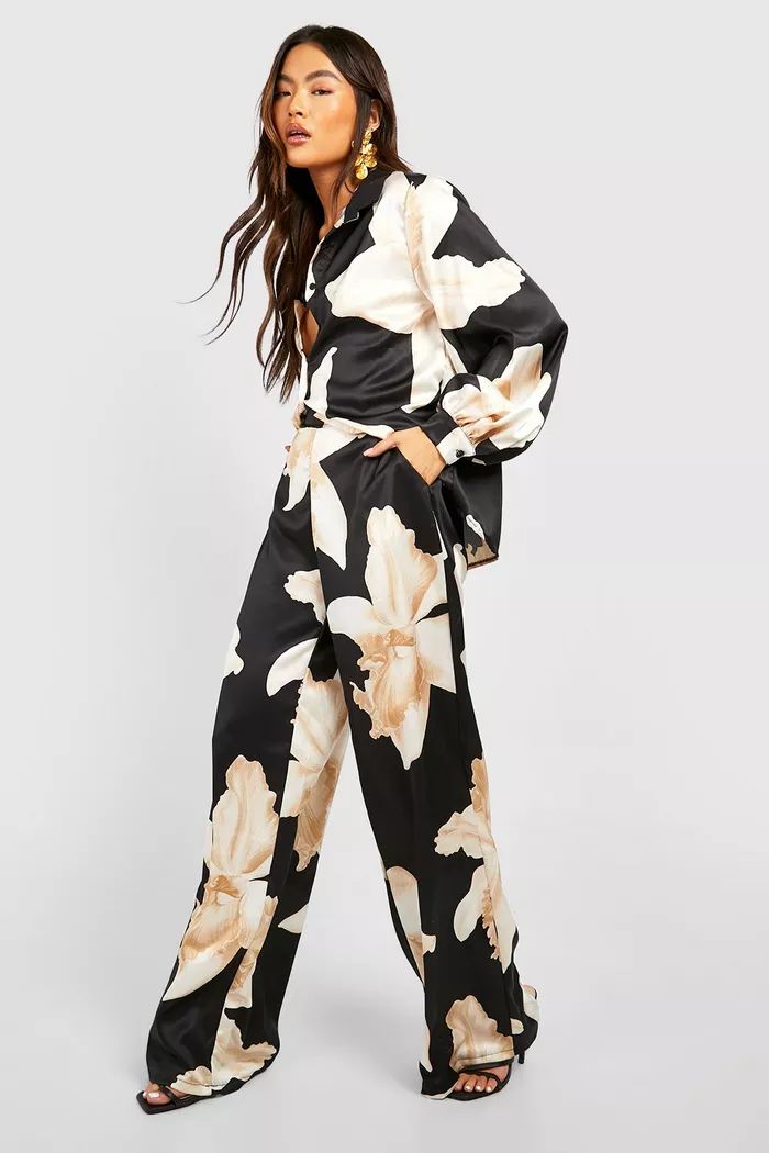 Large Scale Floral Wide Leg Pants | boohoo (US & Canada)