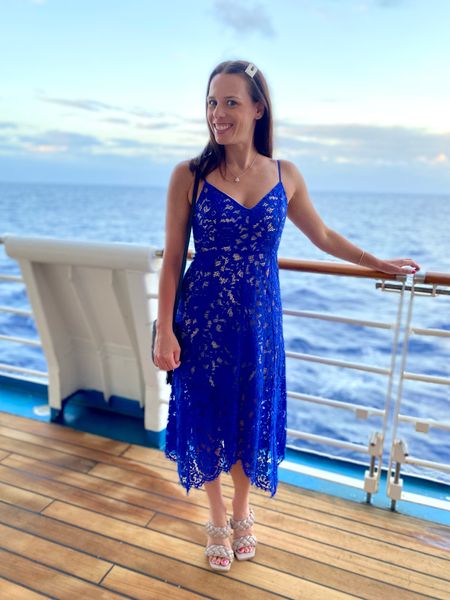 I’ve rounded up my favorite wedding guest dresses on the blog from black tie to destination weddings on the beach. 

#LTKwedding #LTKtravel #LTKFind