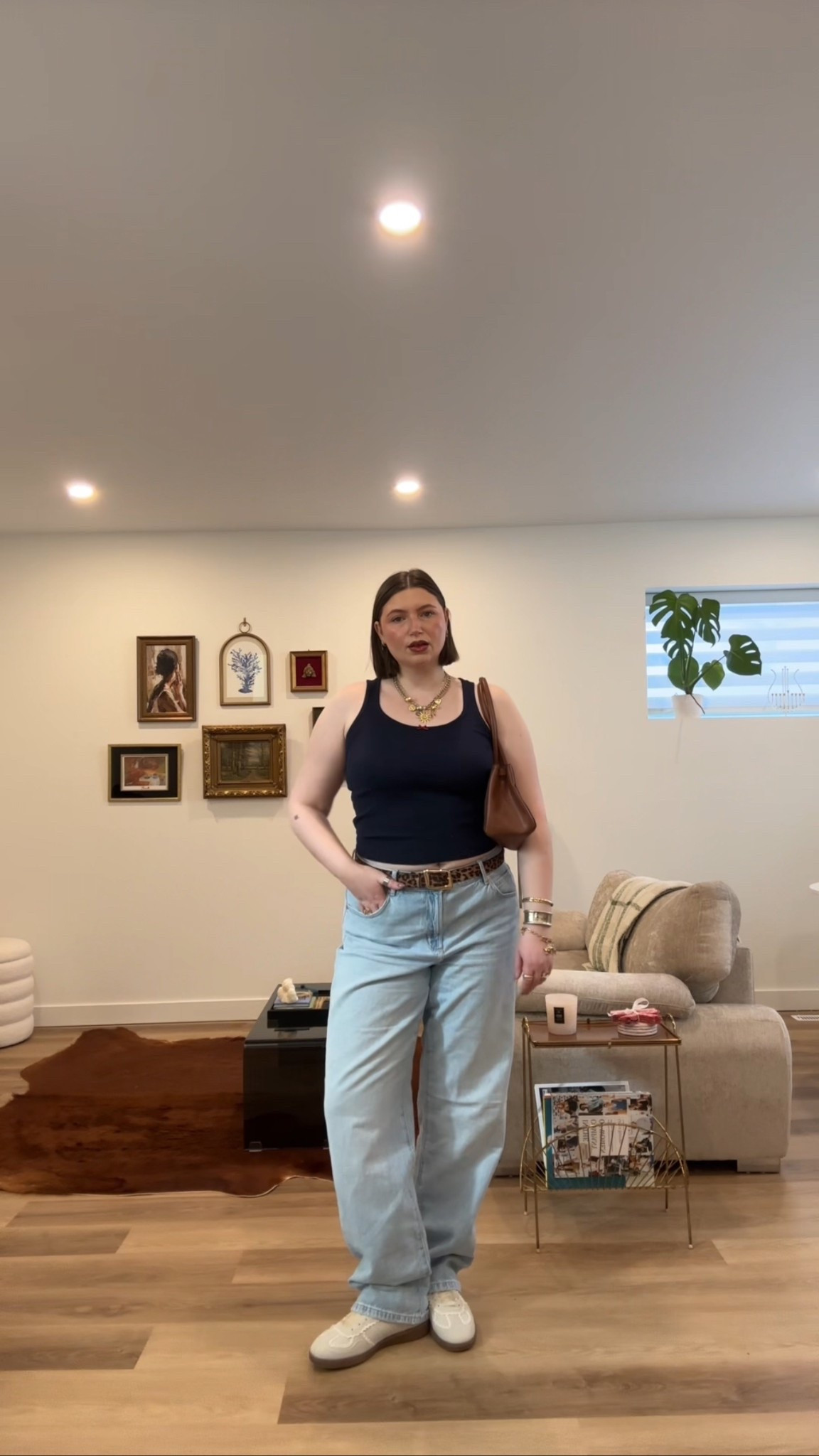 Curvy jeans, midsize denim, slouchy jeans, mid waist jeans, size 10, size 10 fashion

#LTKcurves #LTKmidsize #LTKstyletip